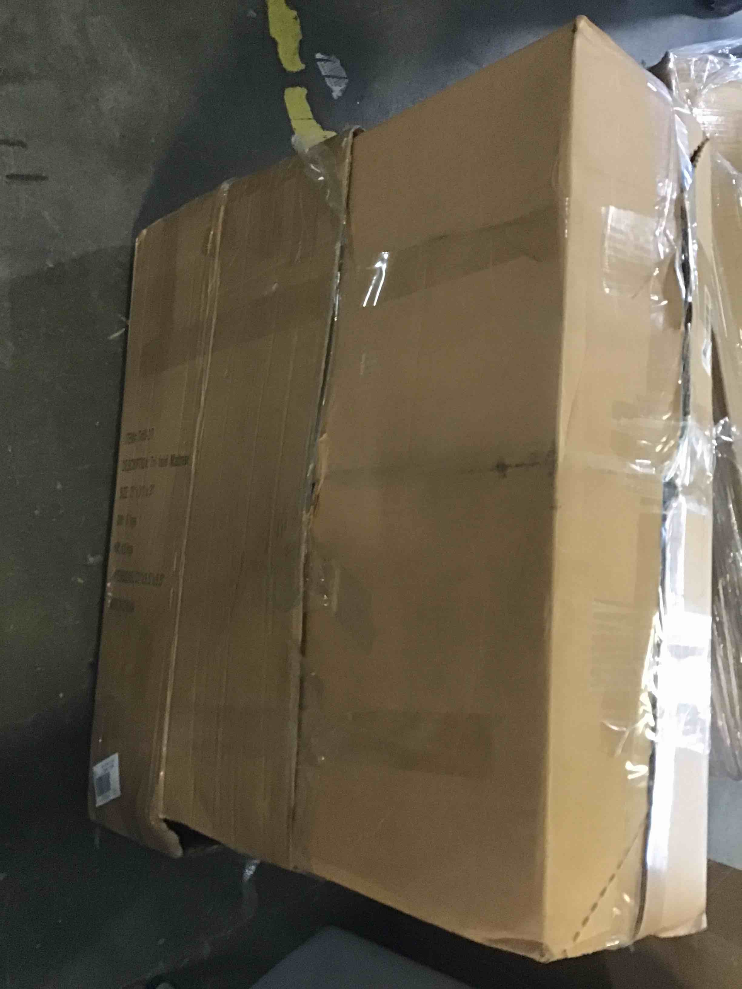 https://s3.amazonaws.com/lotting-images-prod/bidfta/BLU5077936_1696271571719.jpeg