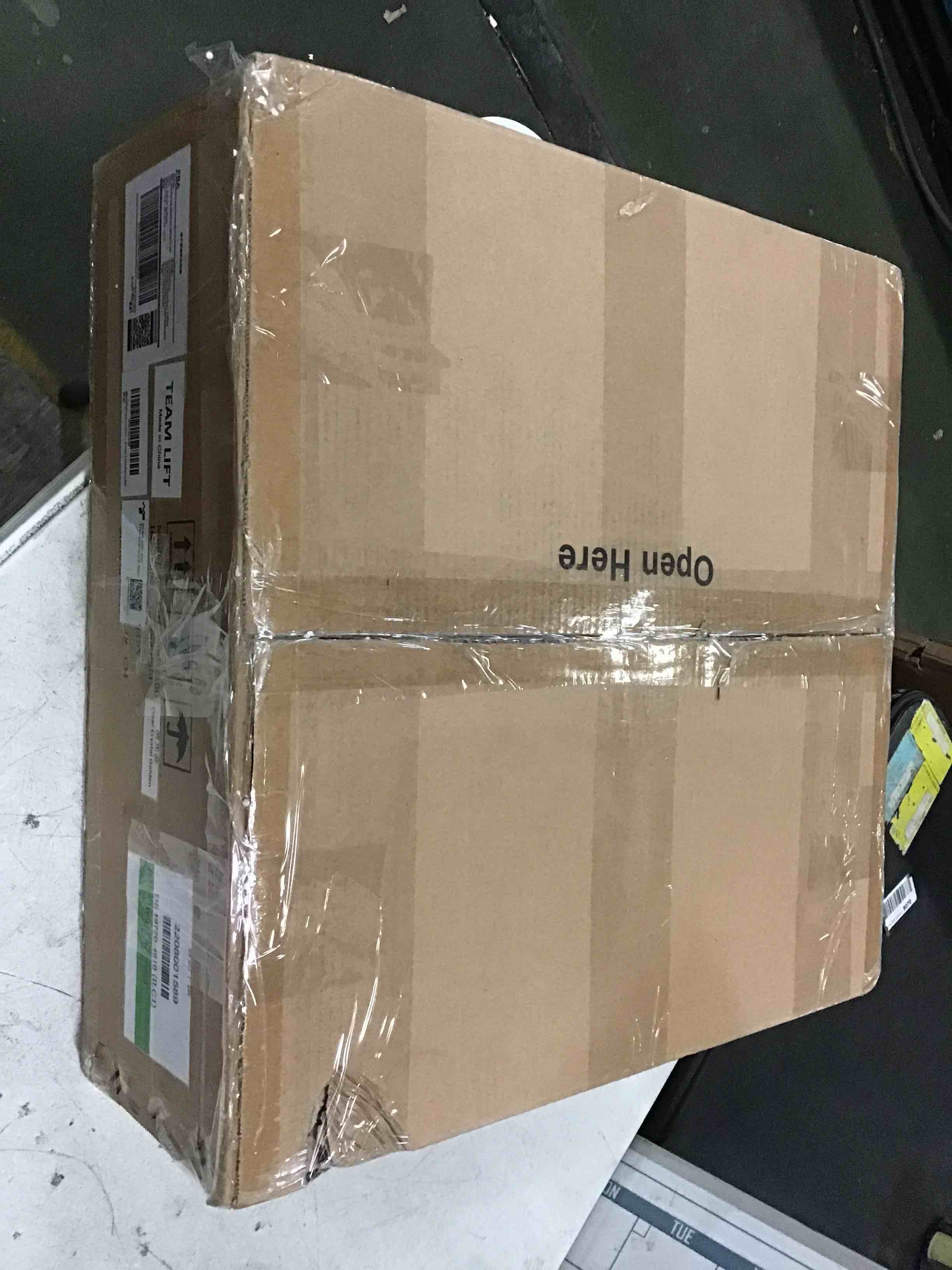 https://s3.amazonaws.com/lotting-images-prod/bidfta/BLU5078039_1695125345332.jpeg