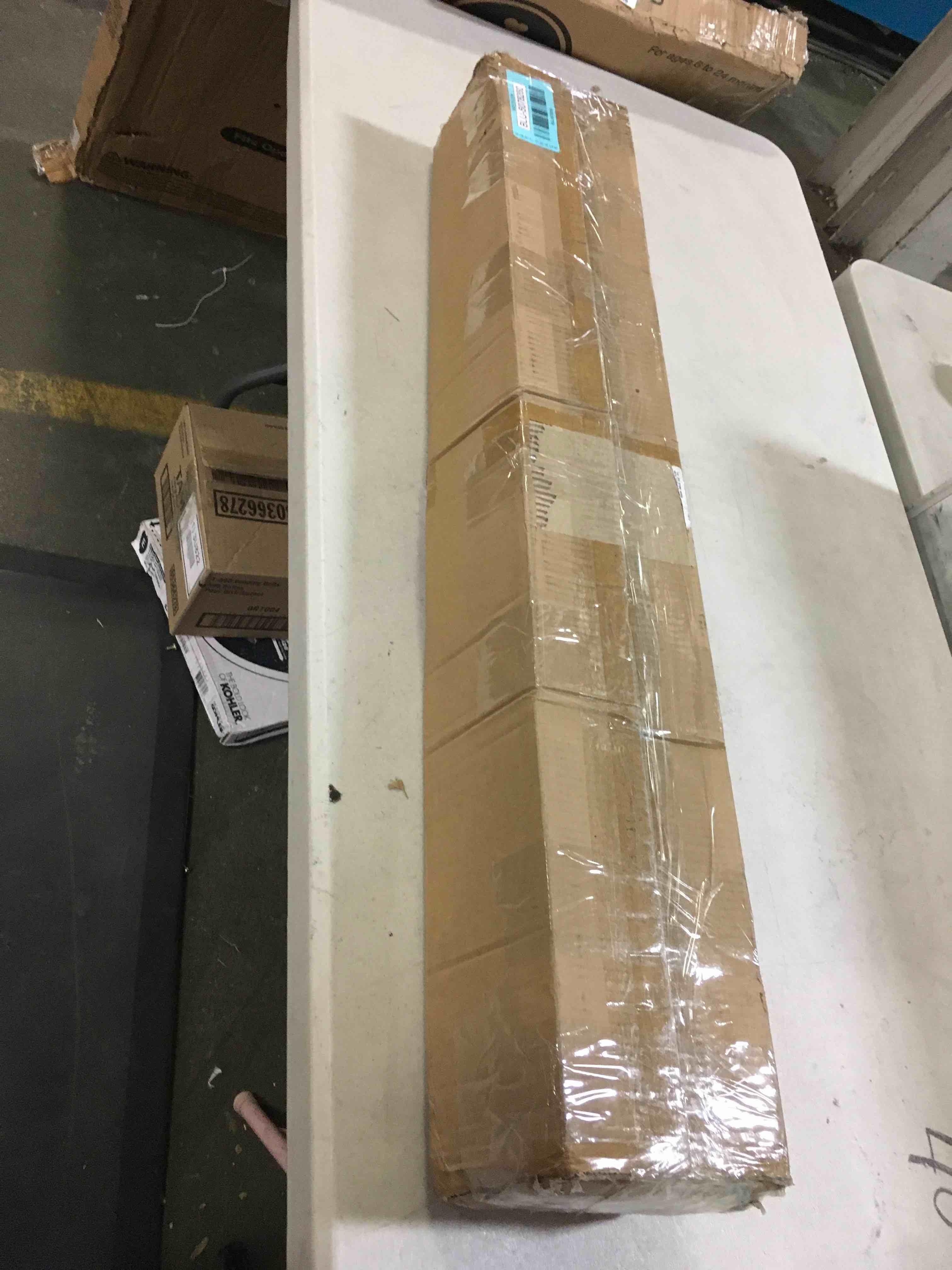 https://s3.amazonaws.com/lotting-images-prod/bidfta/BLU5078260_1695304903419.jpeg