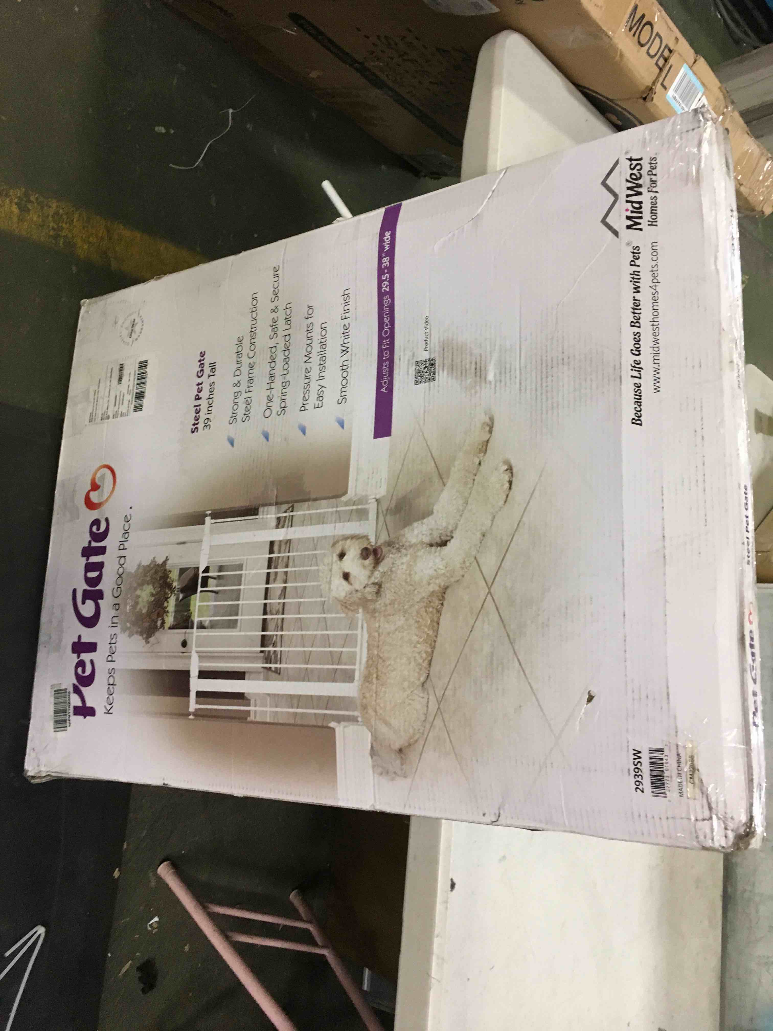https://s3.amazonaws.com/lotting-images-prod/bidfta/BLU5078268_1695307224428.jpeg