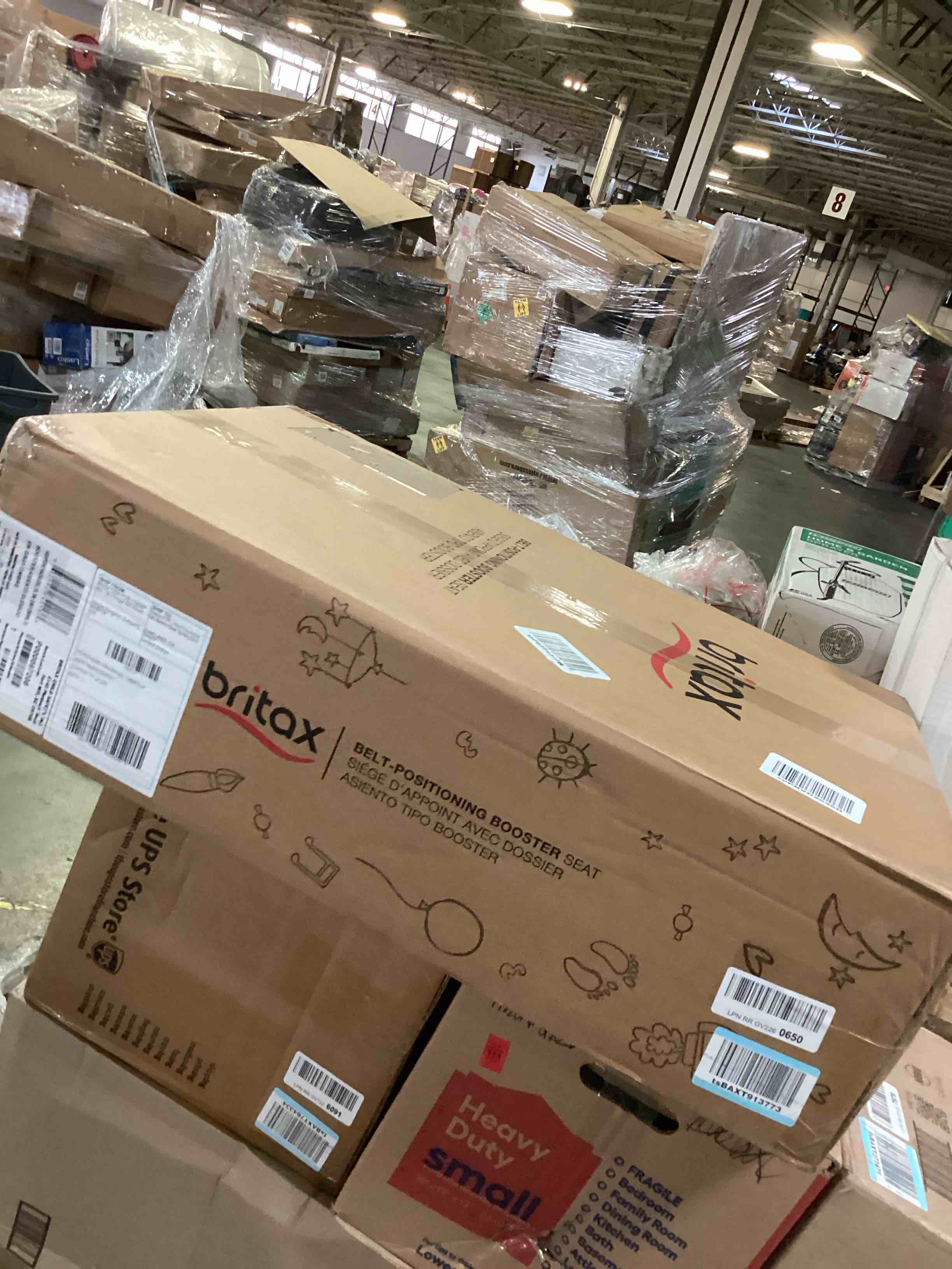 https://s3.amazonaws.com/lotting-images-prod/bidfta/BLU5078399_1695730954153.jpeg