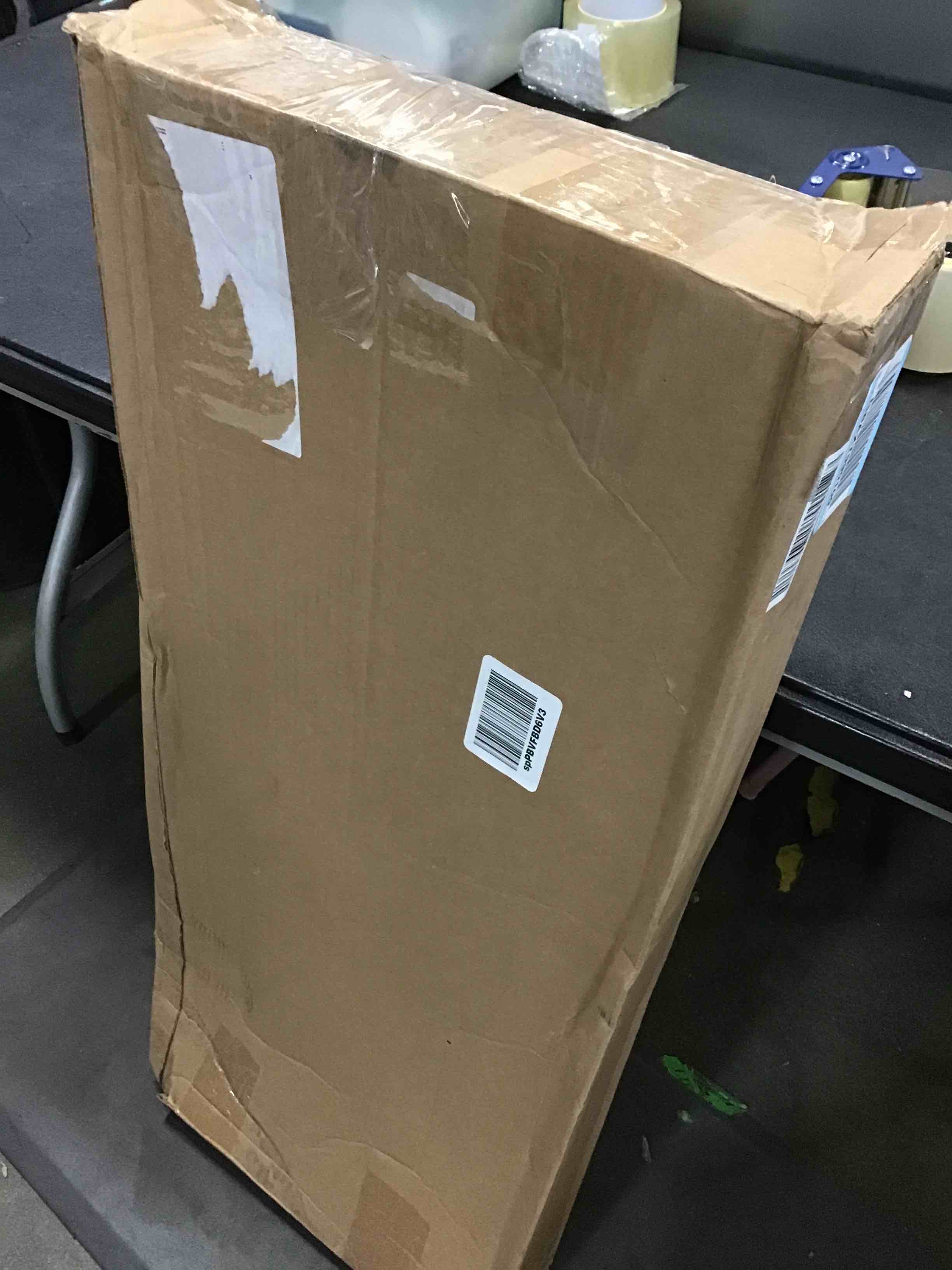 https://s3.amazonaws.com/lotting-images-prod/bidfta/BLU5079457_1695128673570.jpeg