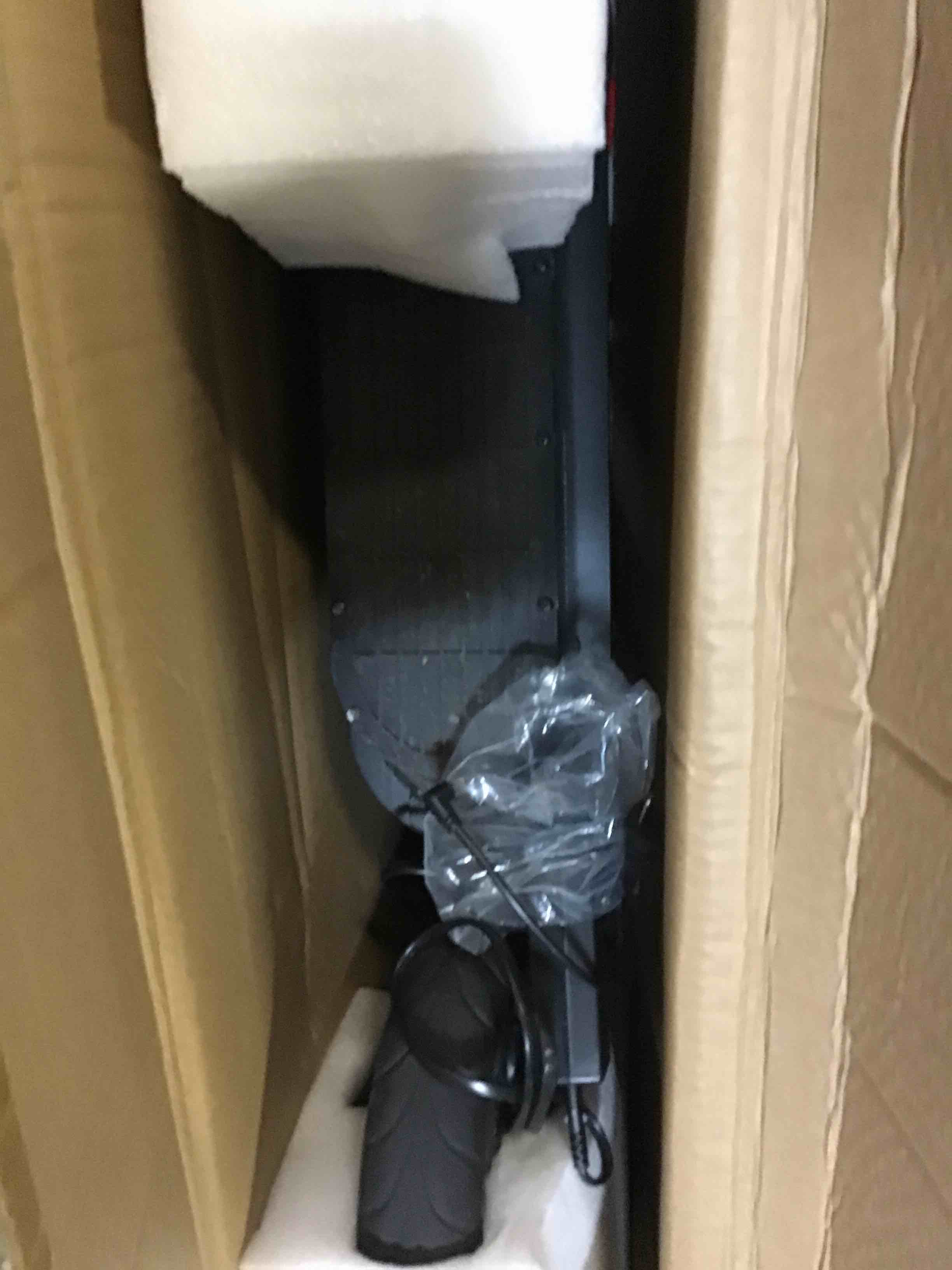 https://s3.amazonaws.com/lotting-images-prod/bidfta/BLU5079730_1695299302934.jpeg