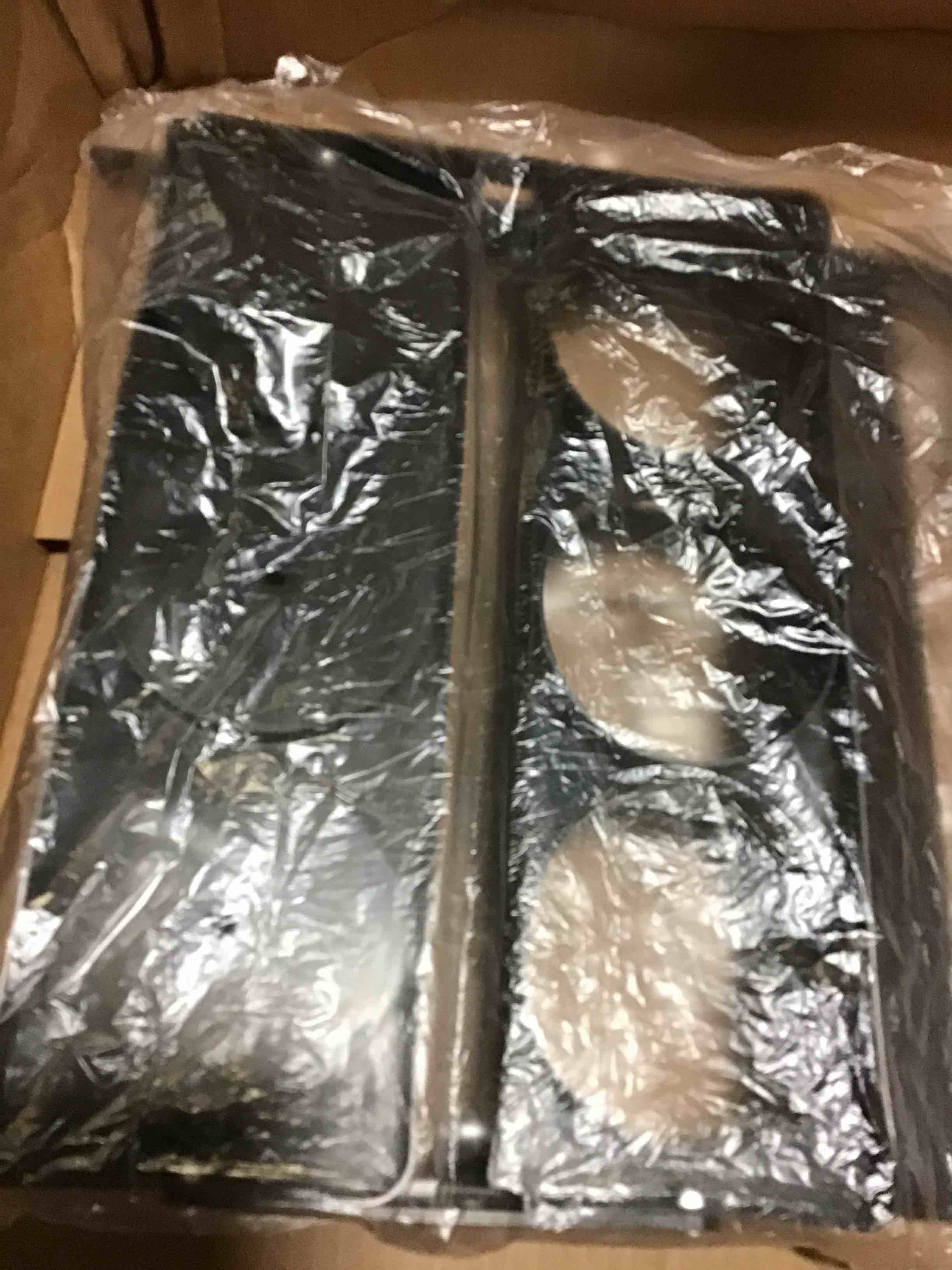 https://s3.amazonaws.com/lotting-images-prod/bidfta/BLU5079854_1695320610312.jpeg