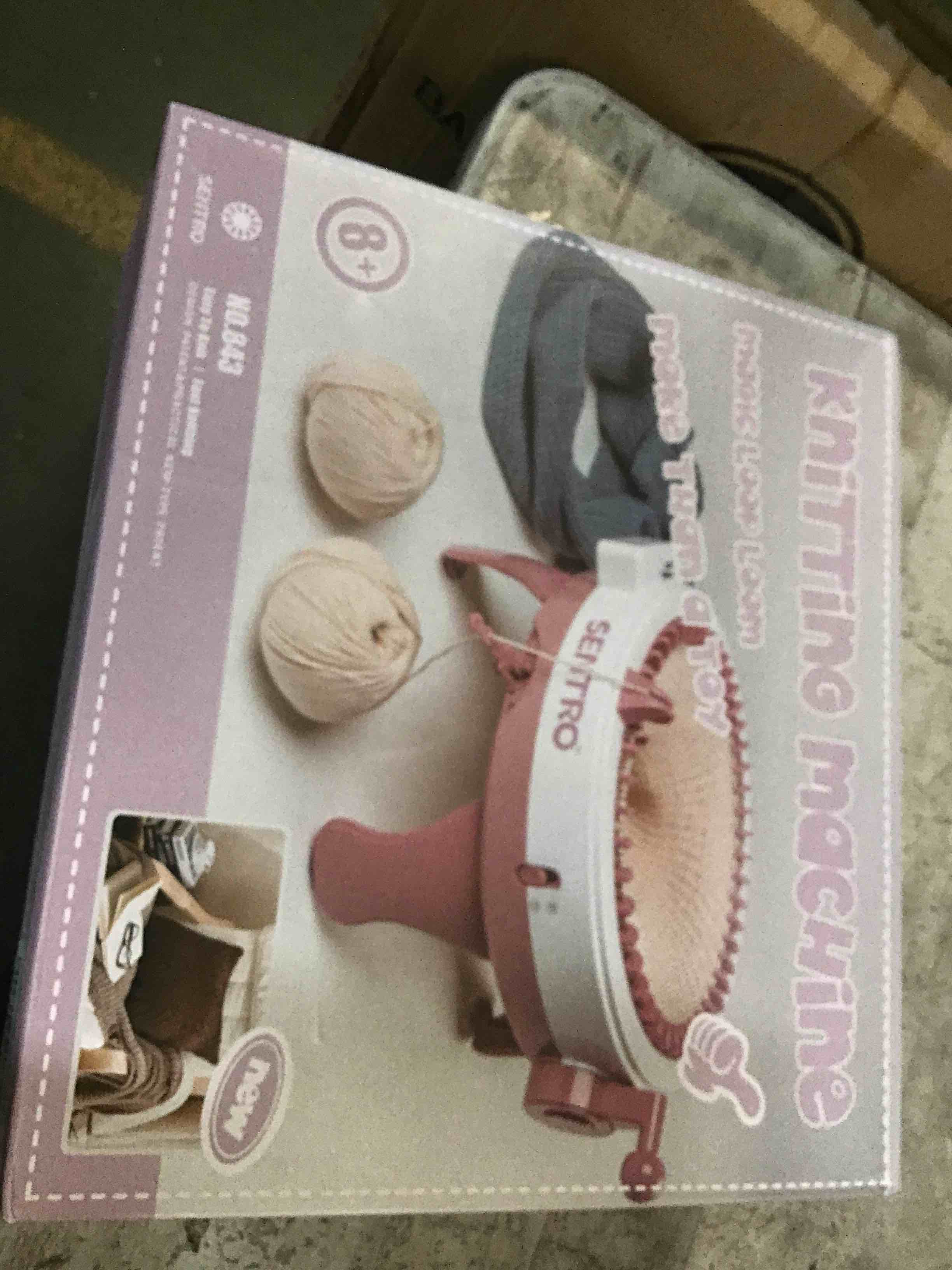 https://s3.amazonaws.com/lotting-images-prod/bidfta/BLU5079954_1695394418920.jpeg