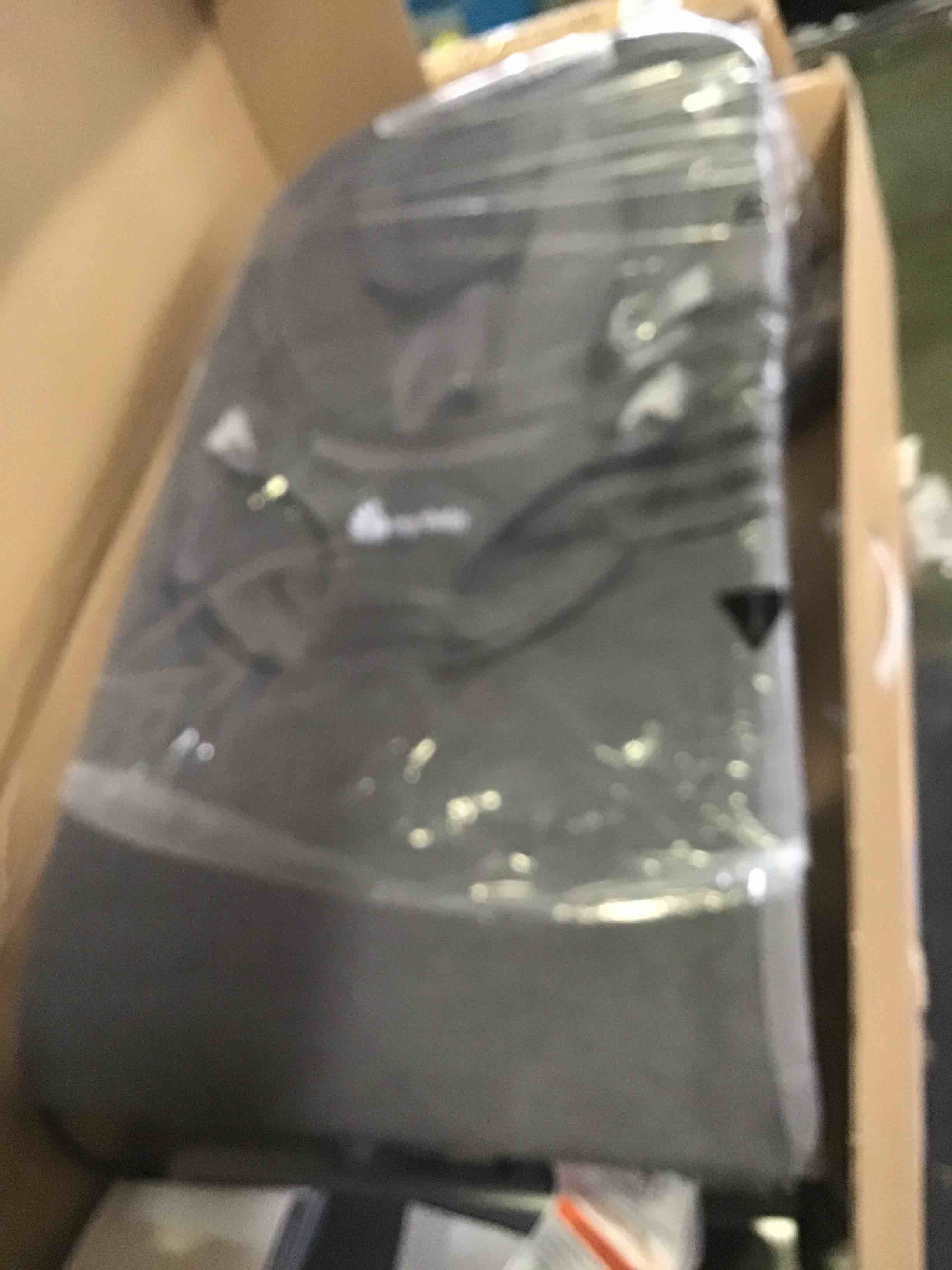 https://s3.amazonaws.com/lotting-images-prod/bidfta/BLU5080296_1695745380028.jpeg