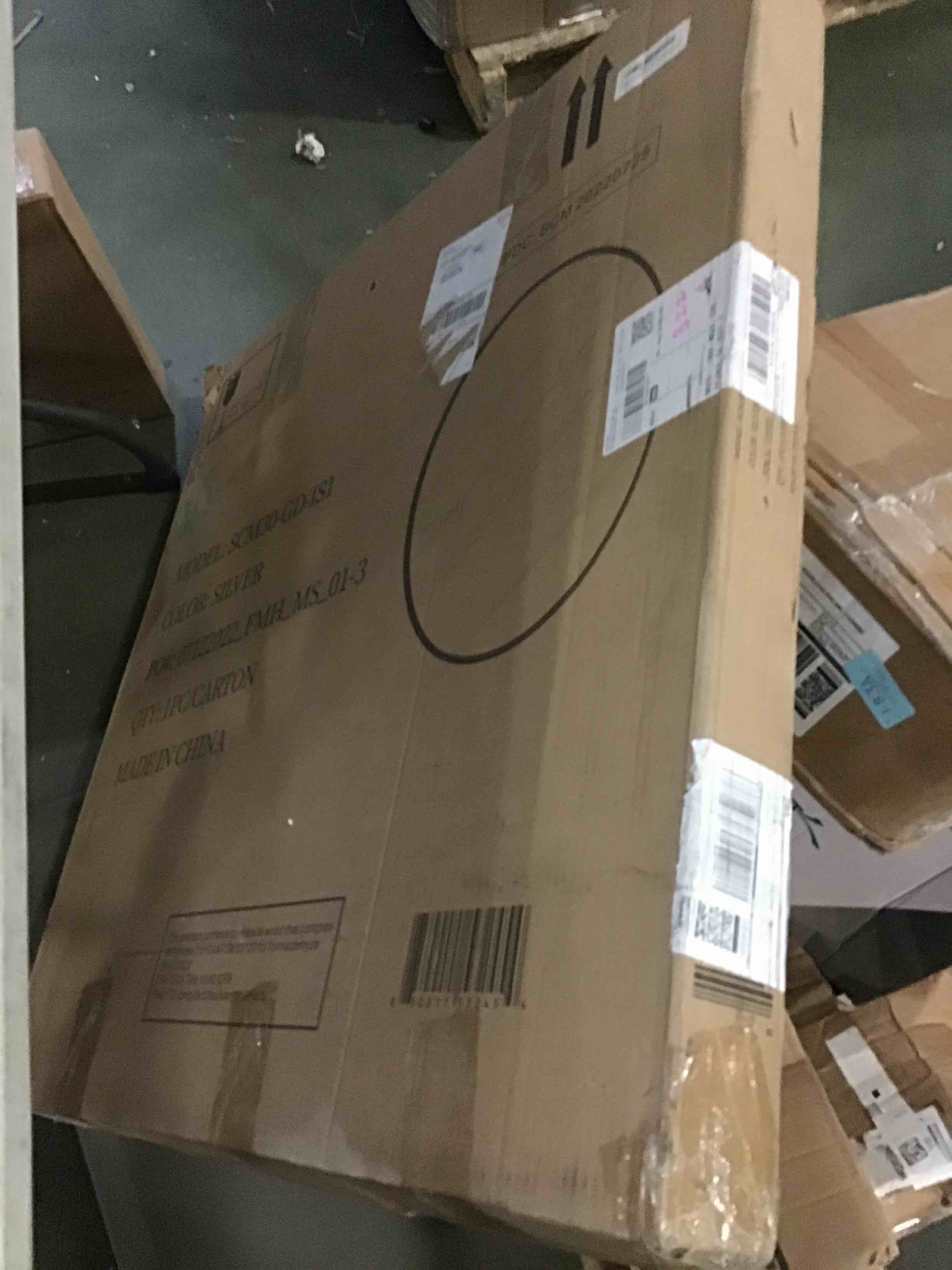 https://s3.amazonaws.com/lotting-images-prod/bidfta/BLU5080391_1695821527263.jpeg