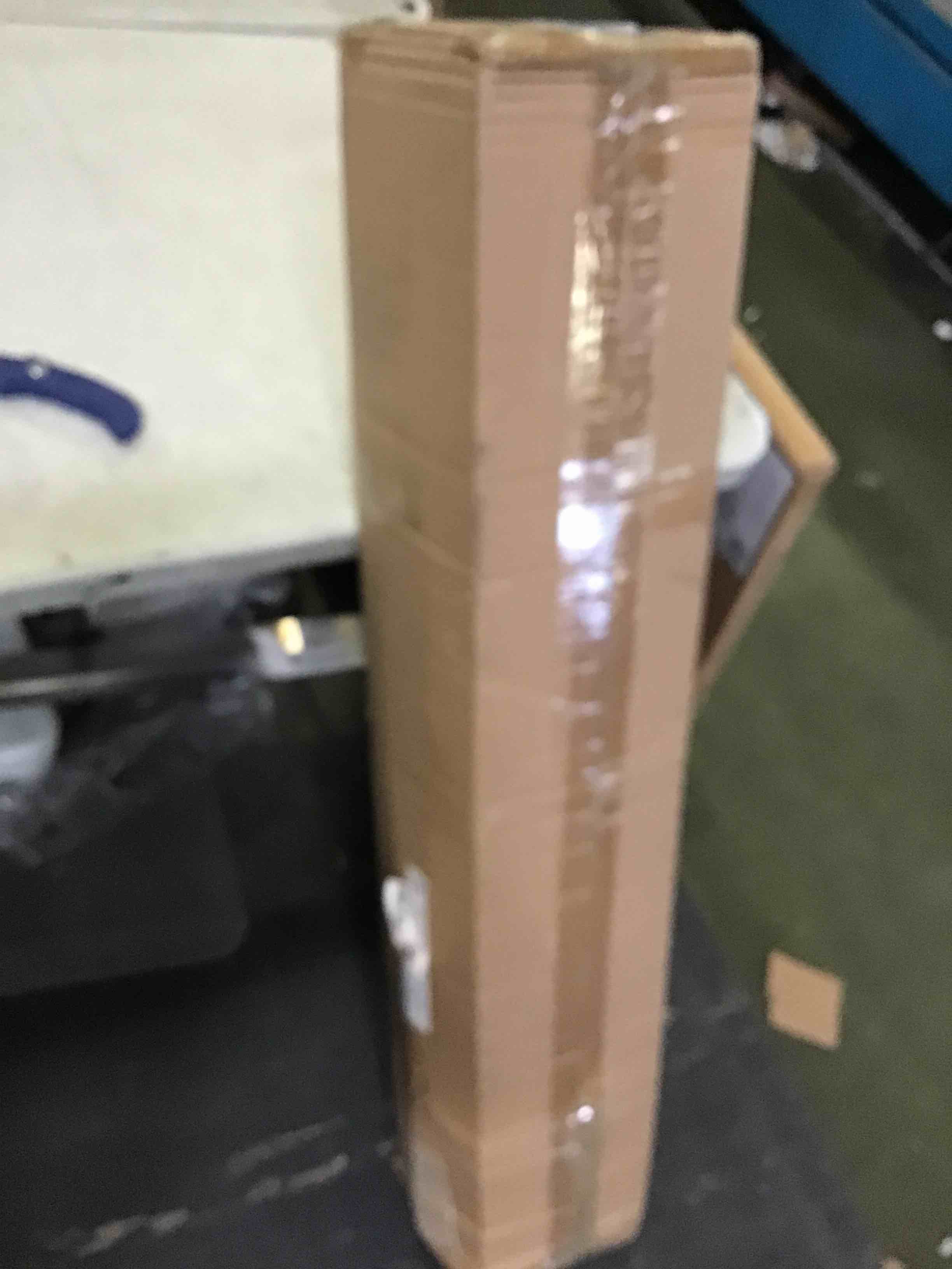 https://s3.amazonaws.com/lotting-images-prod/bidfta/BLU5080762_1696263997133.jpeg