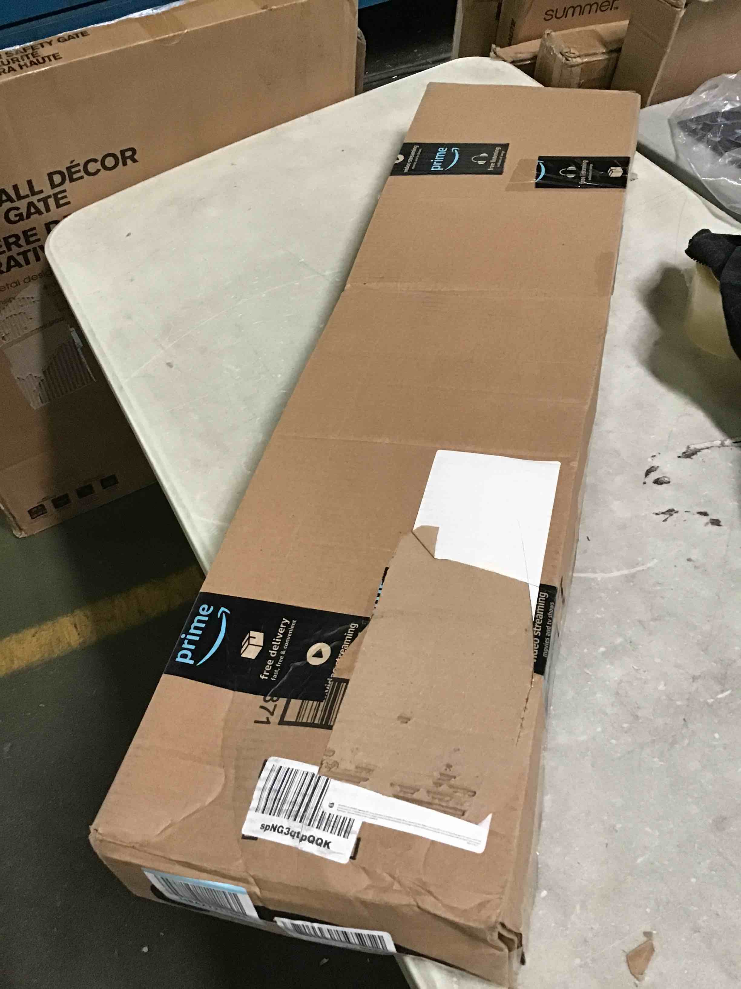 https://s3.amazonaws.com/lotting-images-prod/bidfta/BLU5080918_1696346746915.jpeg