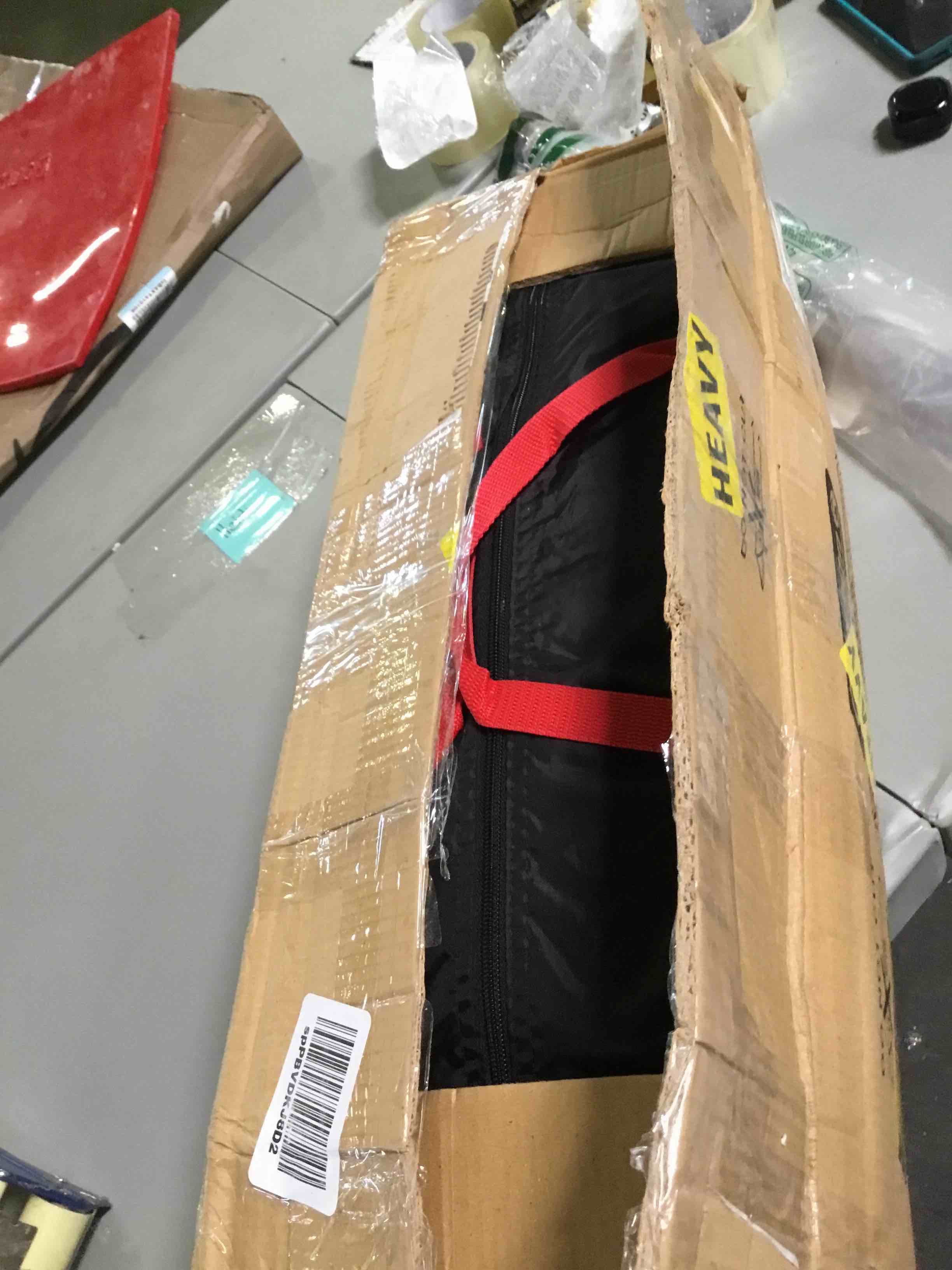 https://s3.amazonaws.com/lotting-images-prod/bidfta/BLU5080988_1695230486237.jpeg