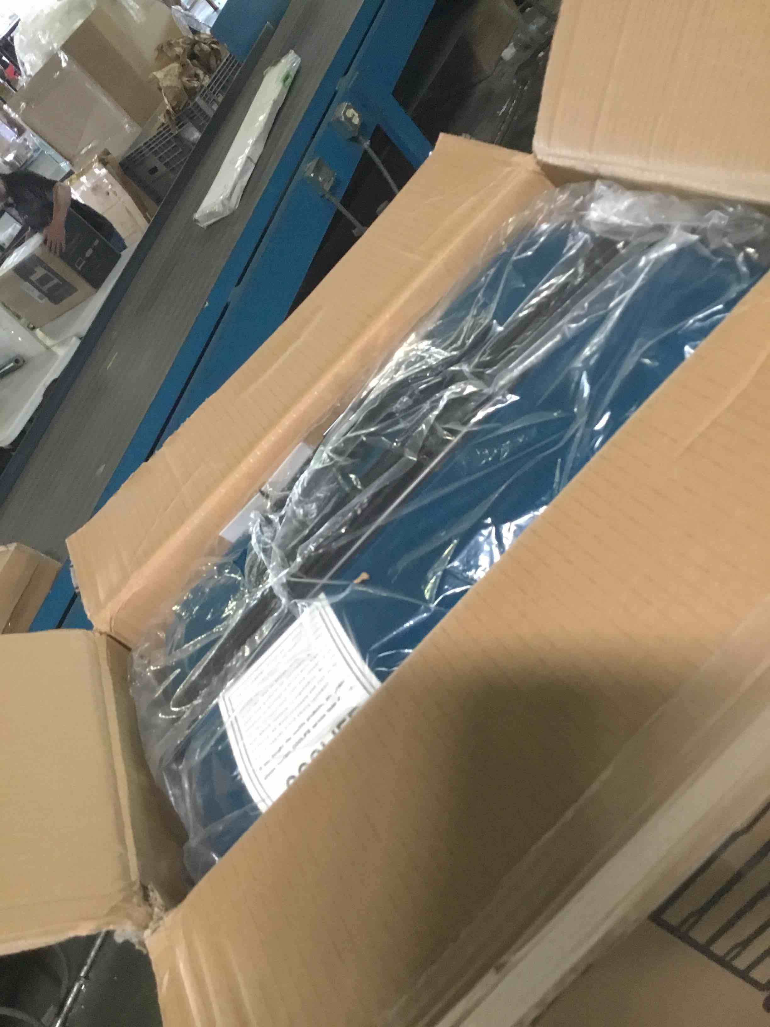 https://s3.amazonaws.com/lotting-images-prod/bidfta/BLU5081029_1695237707925.jpeg