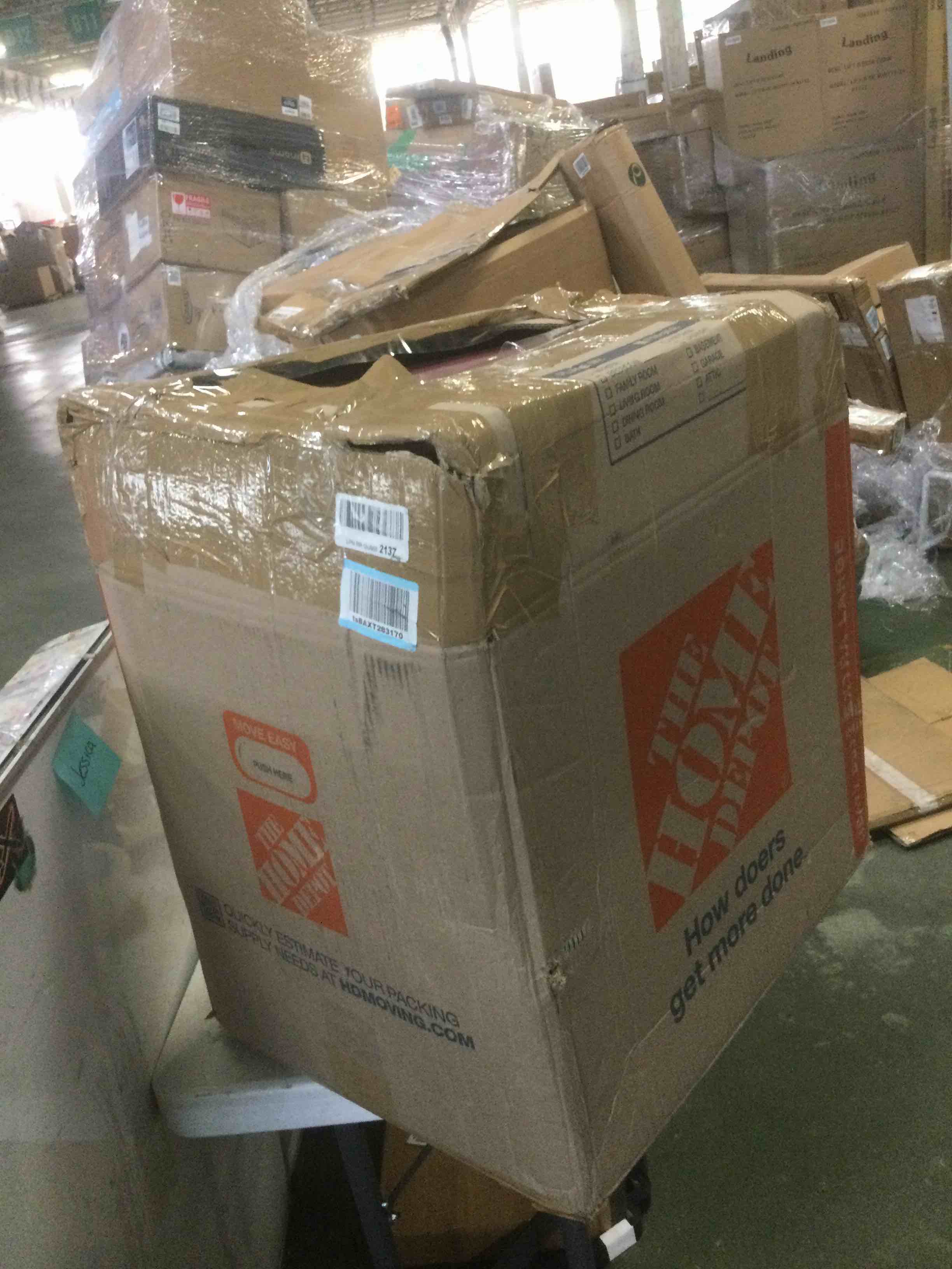 https://s3.amazonaws.com/lotting-images-prod/bidfta/BLU5081293_1695390524417.jpeg