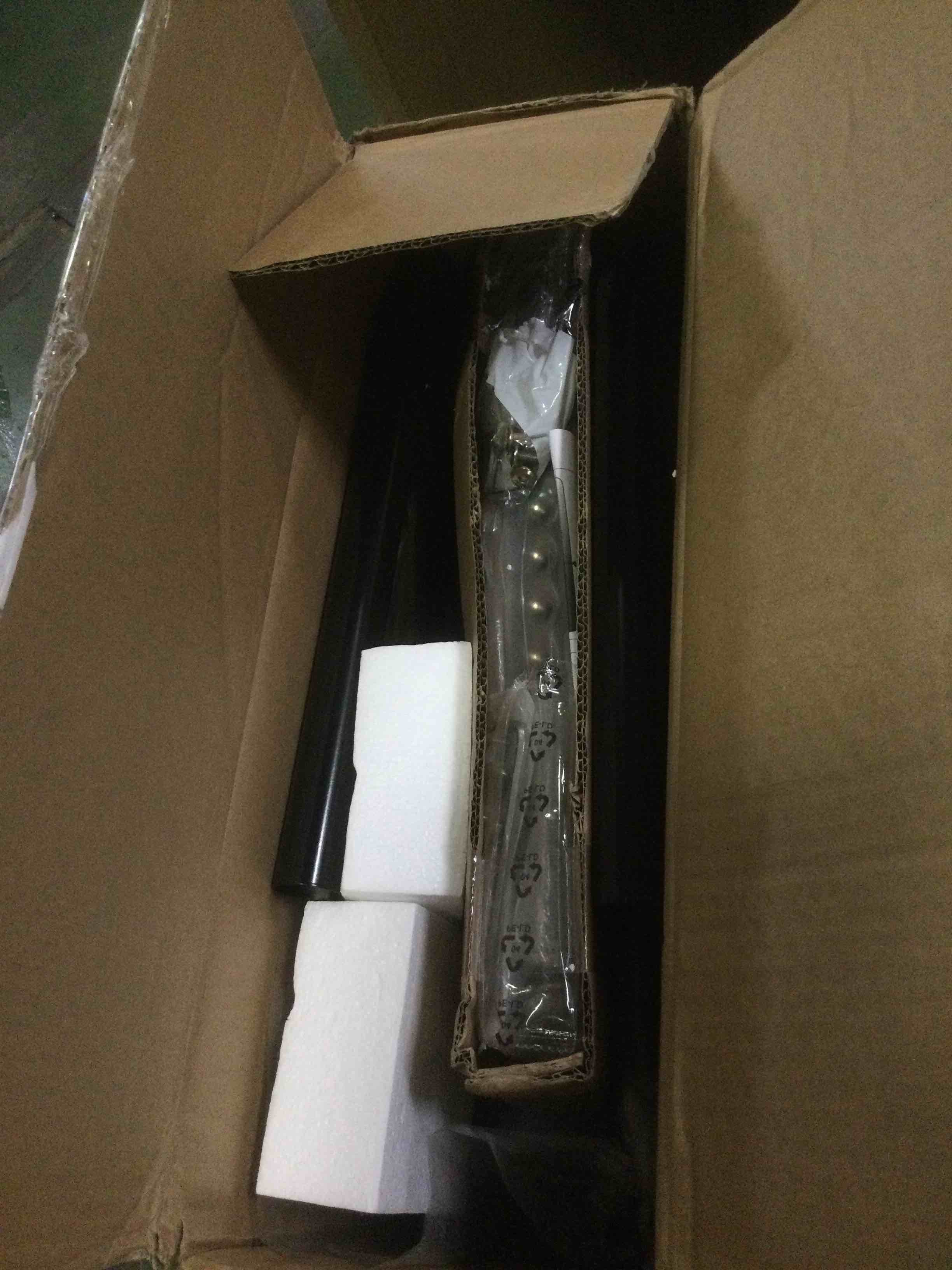 https://s3.amazonaws.com/lotting-images-prod/bidfta/BLU5081352_1695399213889.jpeg