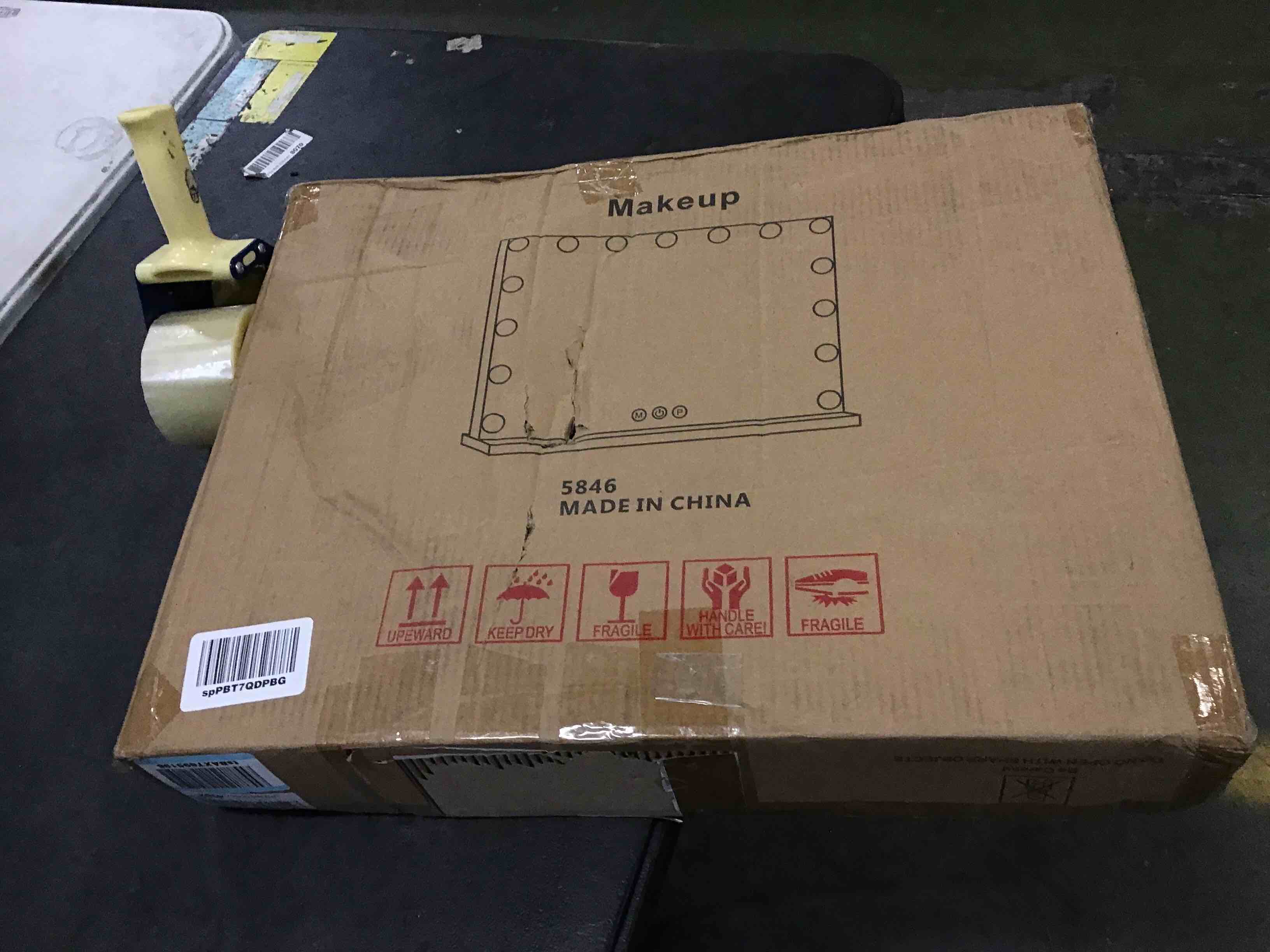 https://s3.amazonaws.com/lotting-images-prod/bidfta/BLU5081815_1695827252807.jpeg