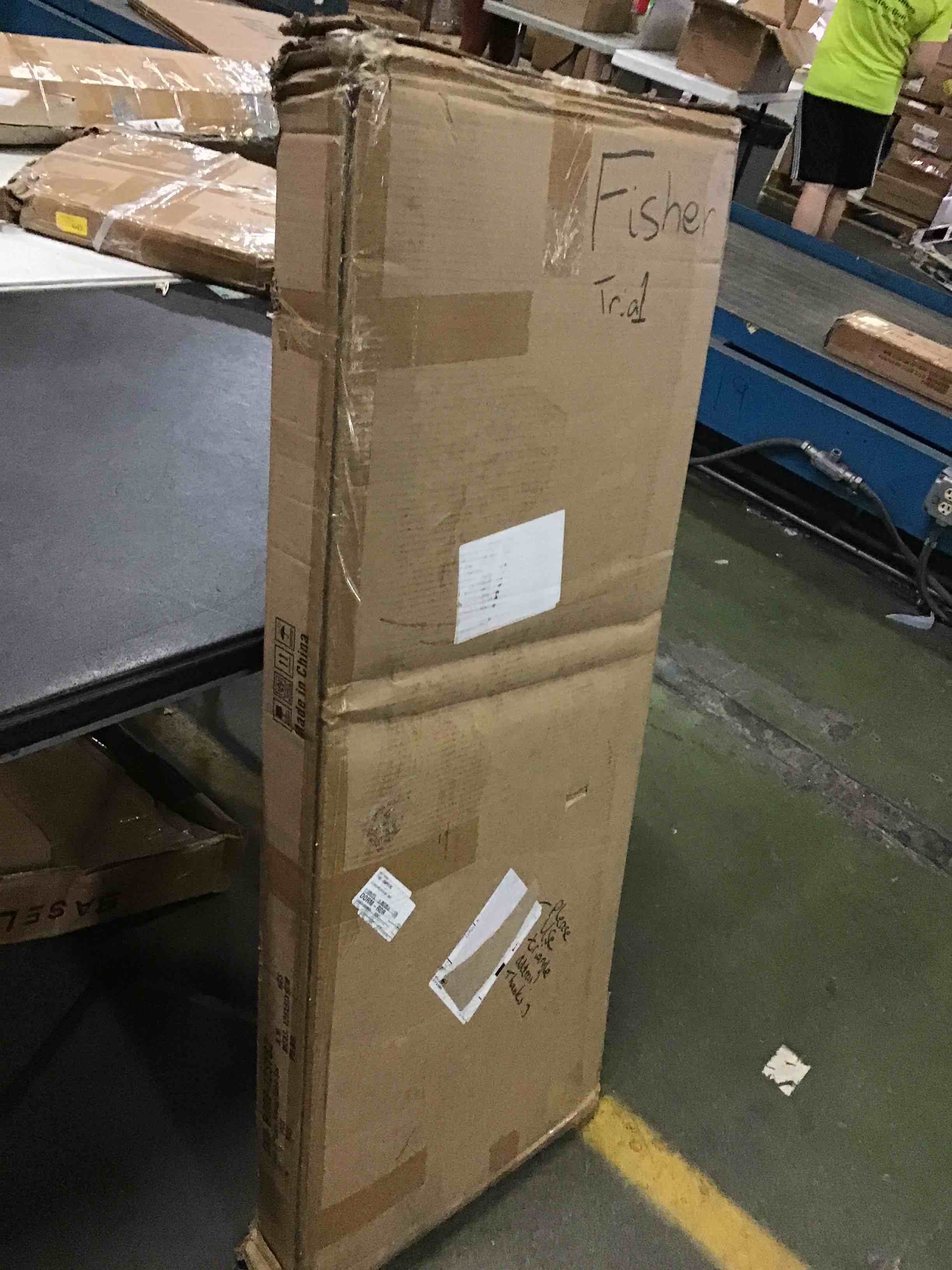 https://s3.amazonaws.com/lotting-images-prod/bidfta/BLU5081823_1695828560909.jpeg