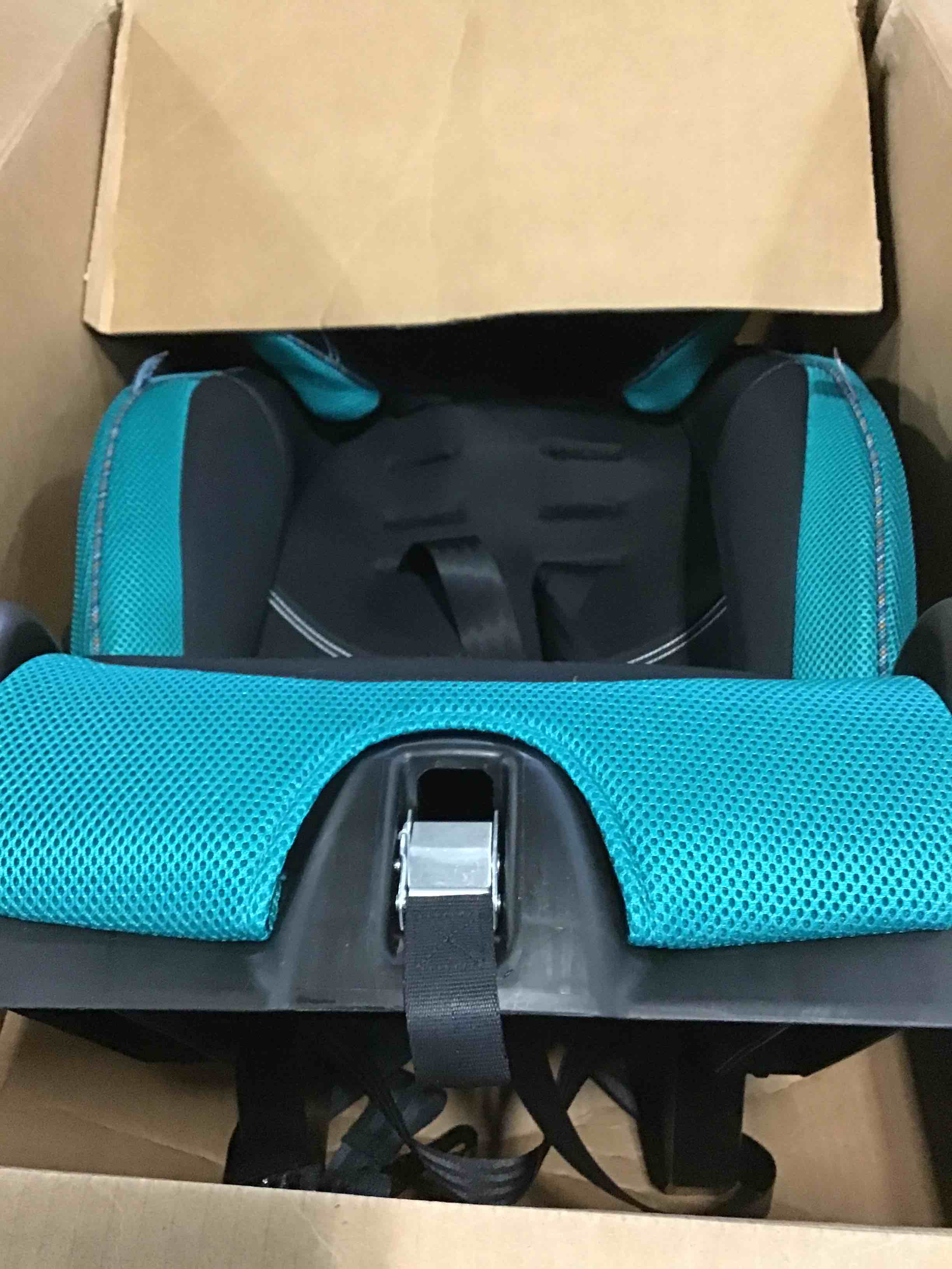 https://s3.amazonaws.com/lotting-images-prod/bidfta/BLU5088141_1688389495828.jpeg
