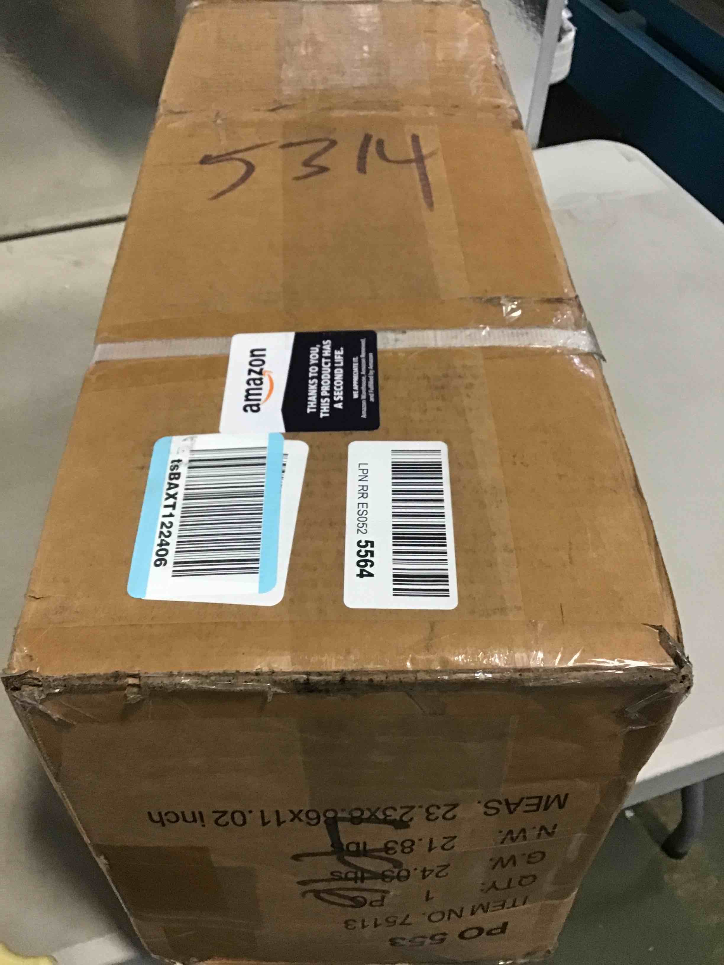 https://s3.amazonaws.com/lotting-images-prod/bidfta/BLU5088158_1688391347121.jpeg