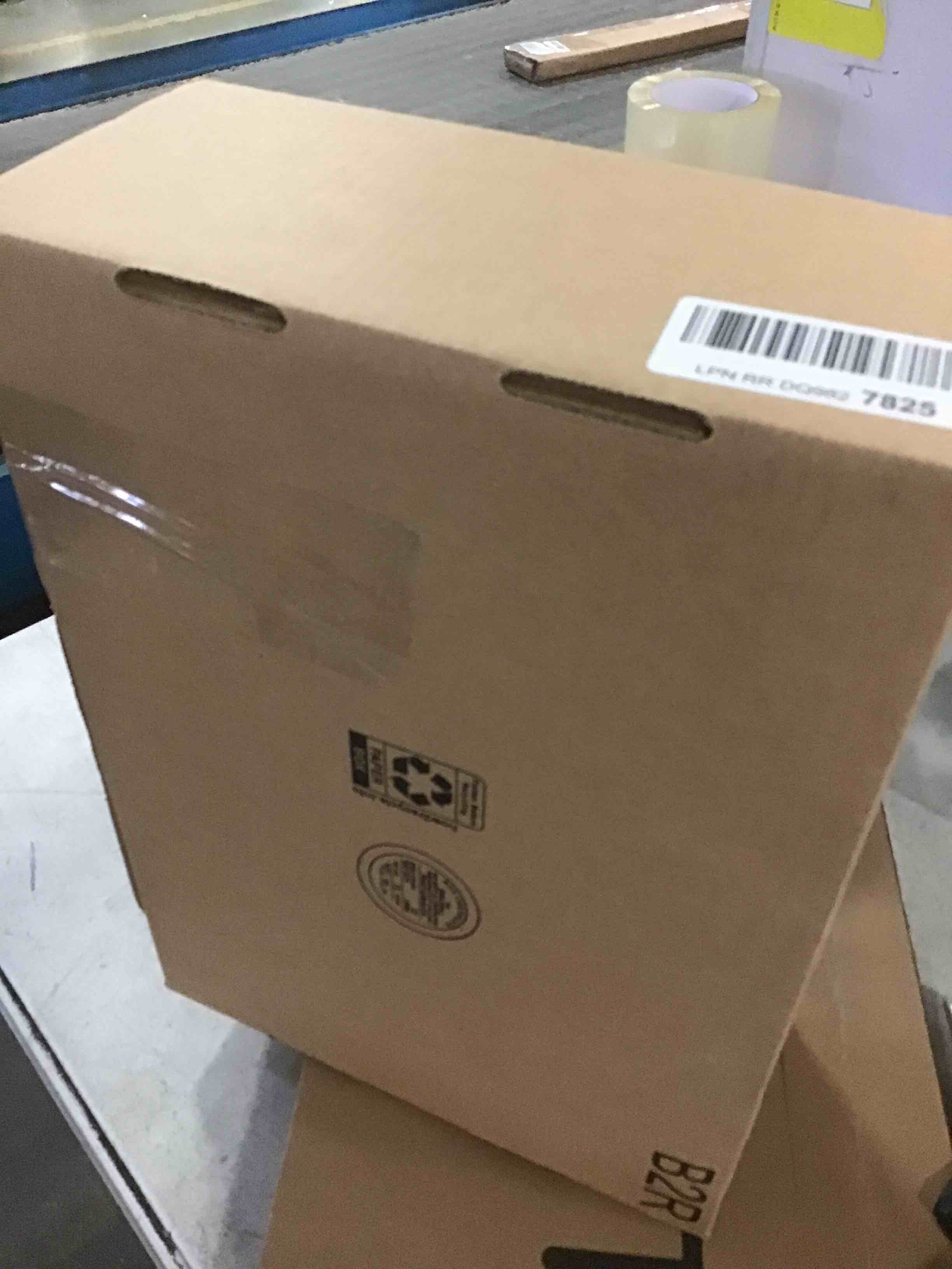 https://s3.amazonaws.com/lotting-images-prod/bidfta/BLU5089985_1687461883670.jpeg