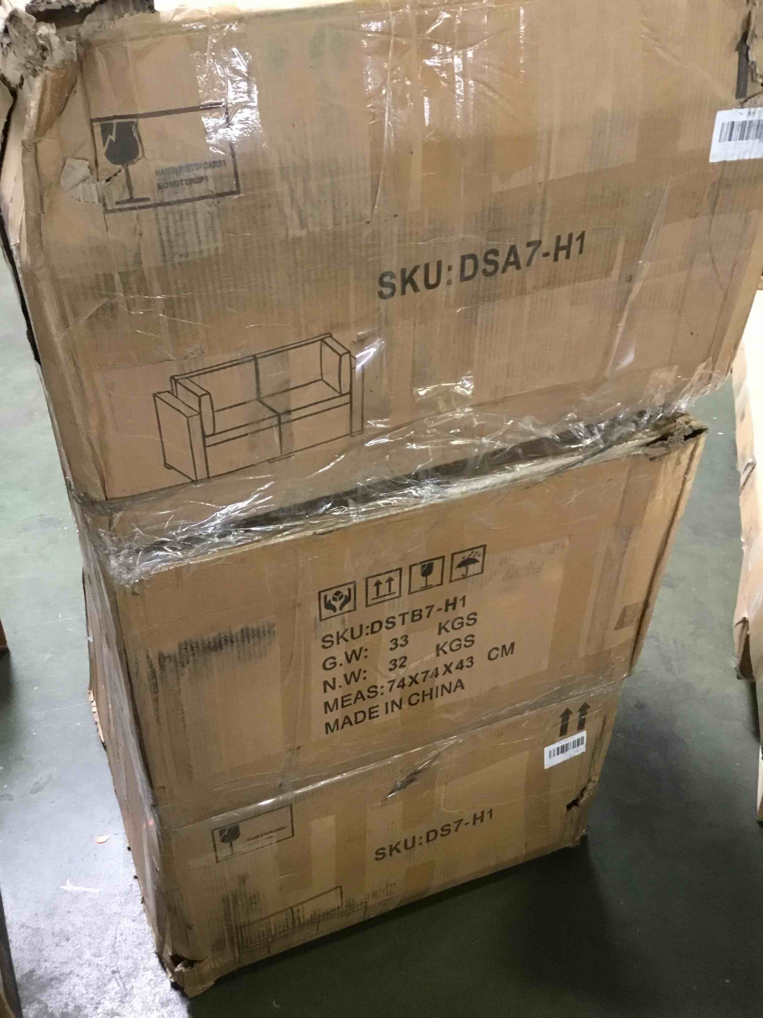 https://s3.amazonaws.com/lotting-images-prod/bidfta/BLU5090419_1688056011511.jpeg