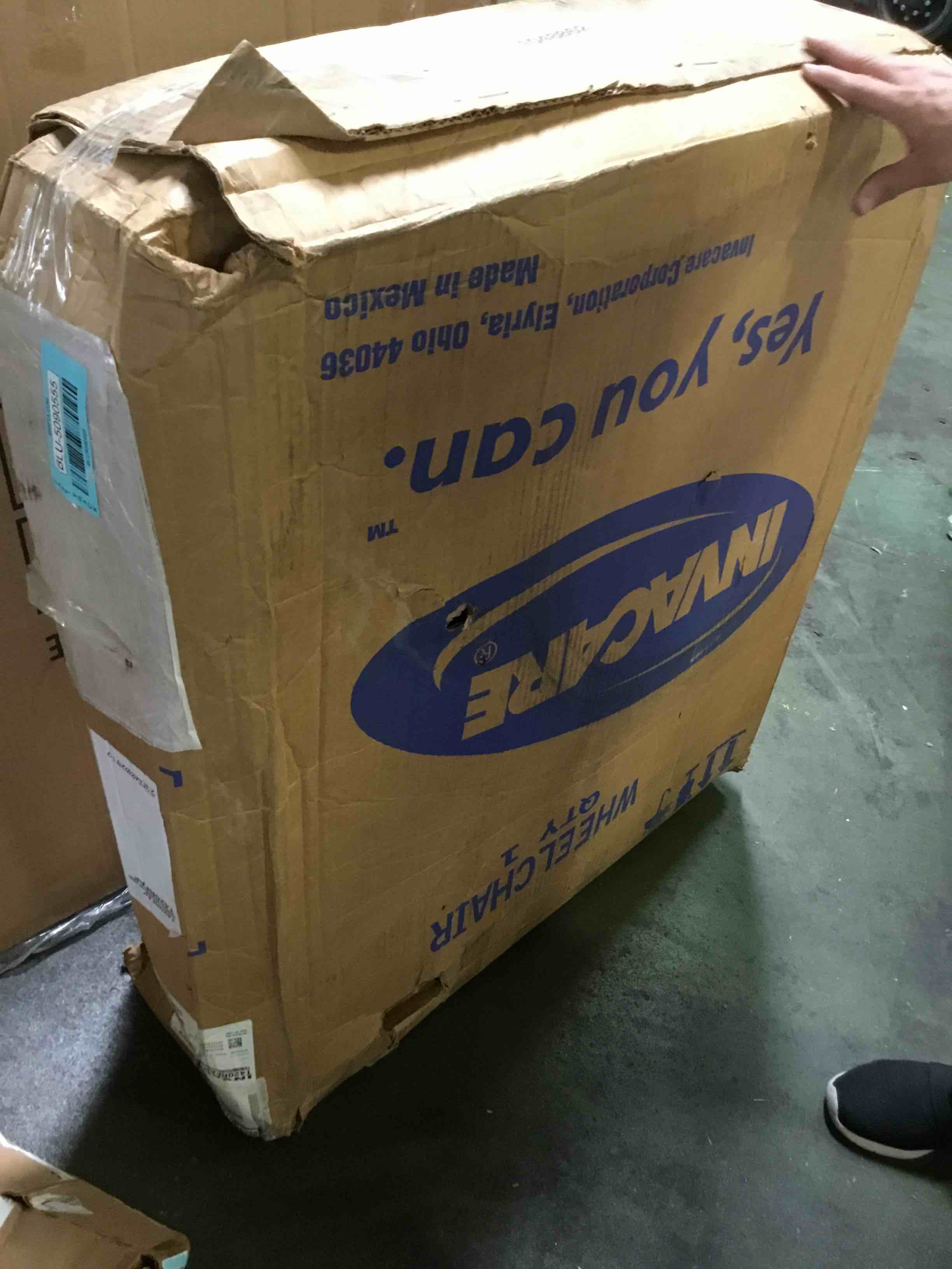 https://s3.amazonaws.com/lotting-images-prod/bidfta/BLU5090555_1688148132317.jpeg