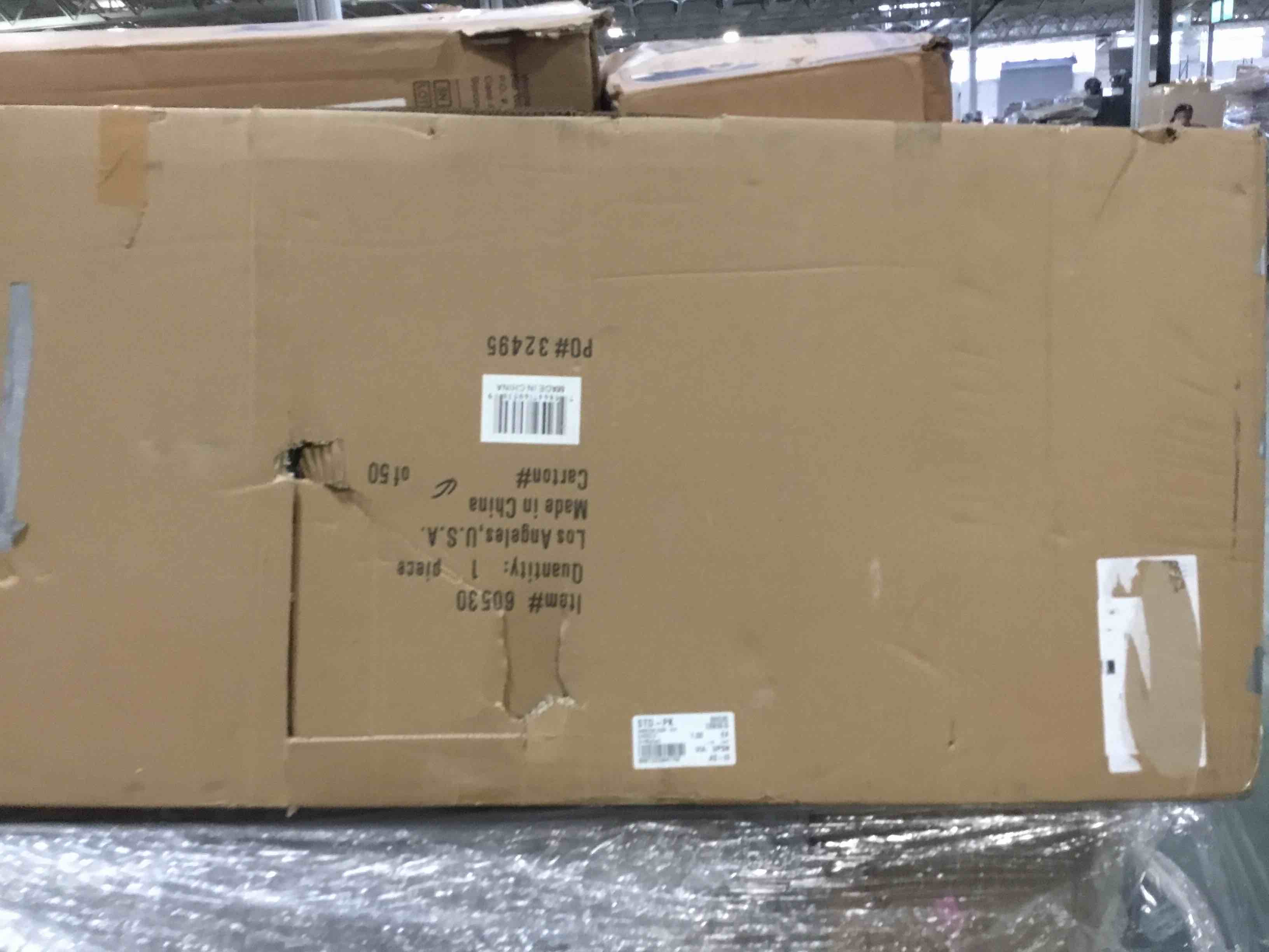 https://s3.amazonaws.com/lotting-images-prod/bidfta/BLU5090633_1688391674485.jpeg