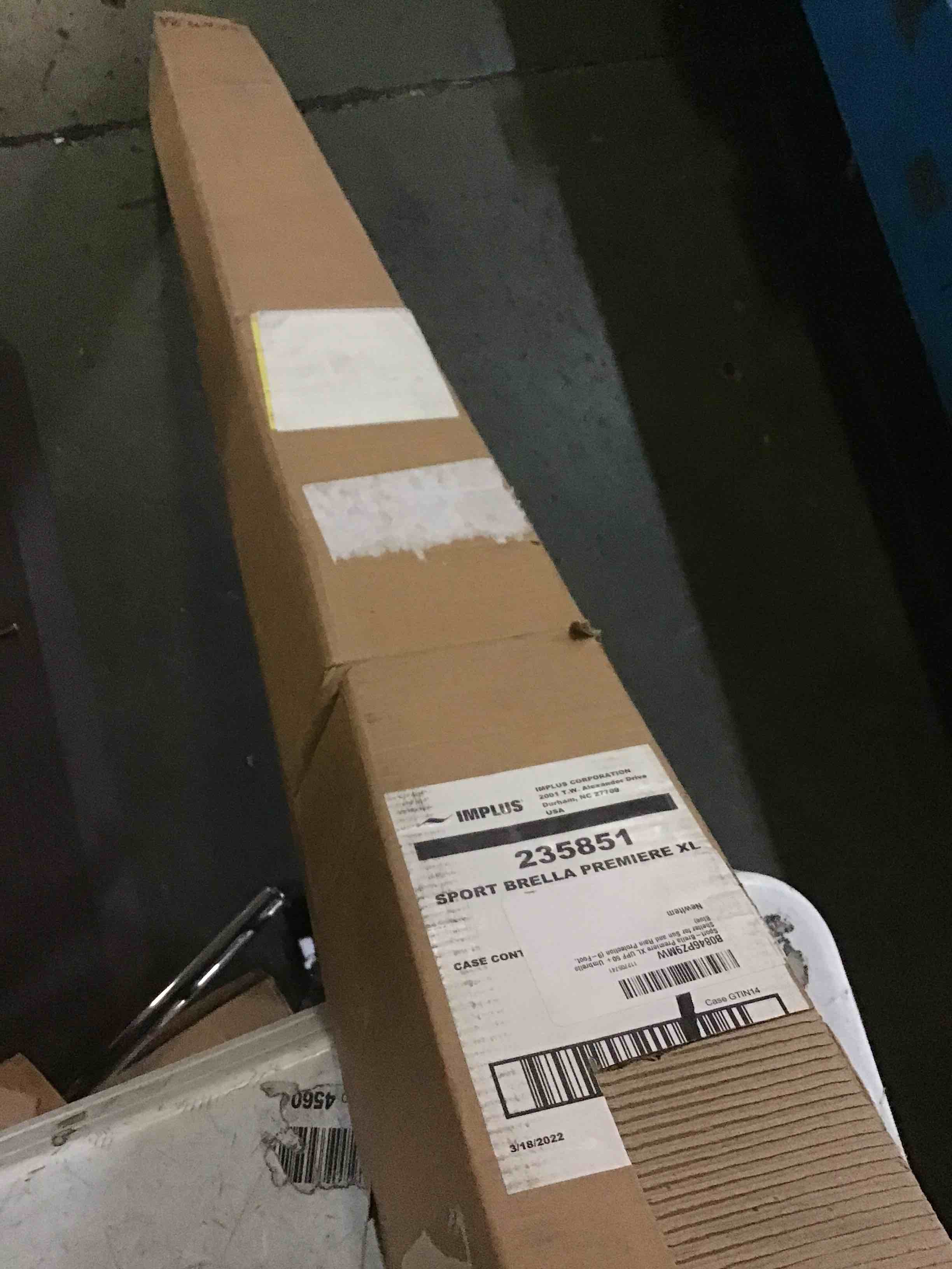 https://s3.amazonaws.com/lotting-images-prod/bidfta/BLU5091380_1689856527327.jpeg