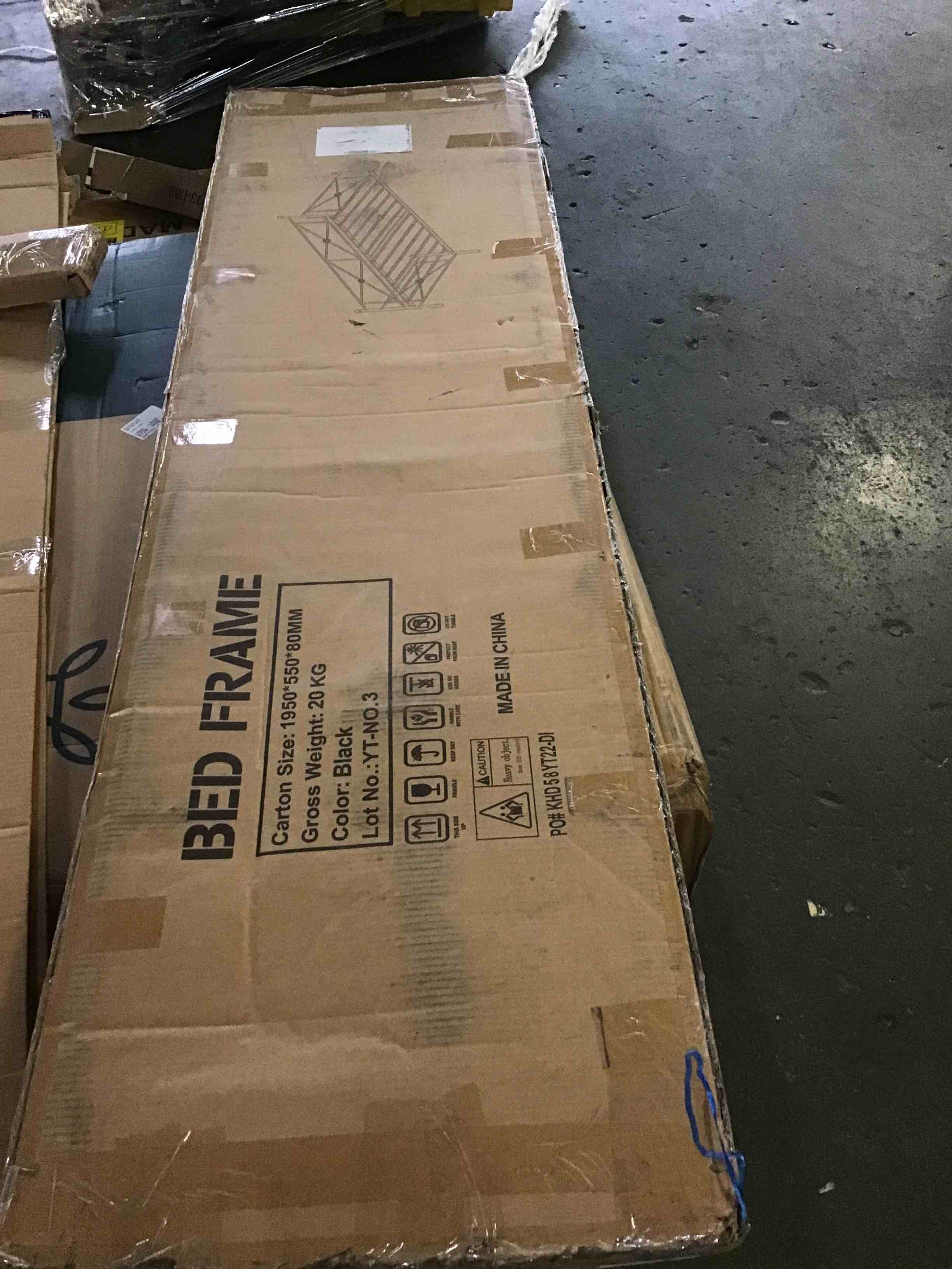 https://s3.amazonaws.com/lotting-images-prod/bidfta/BLU5091422_1689865076796.jpeg