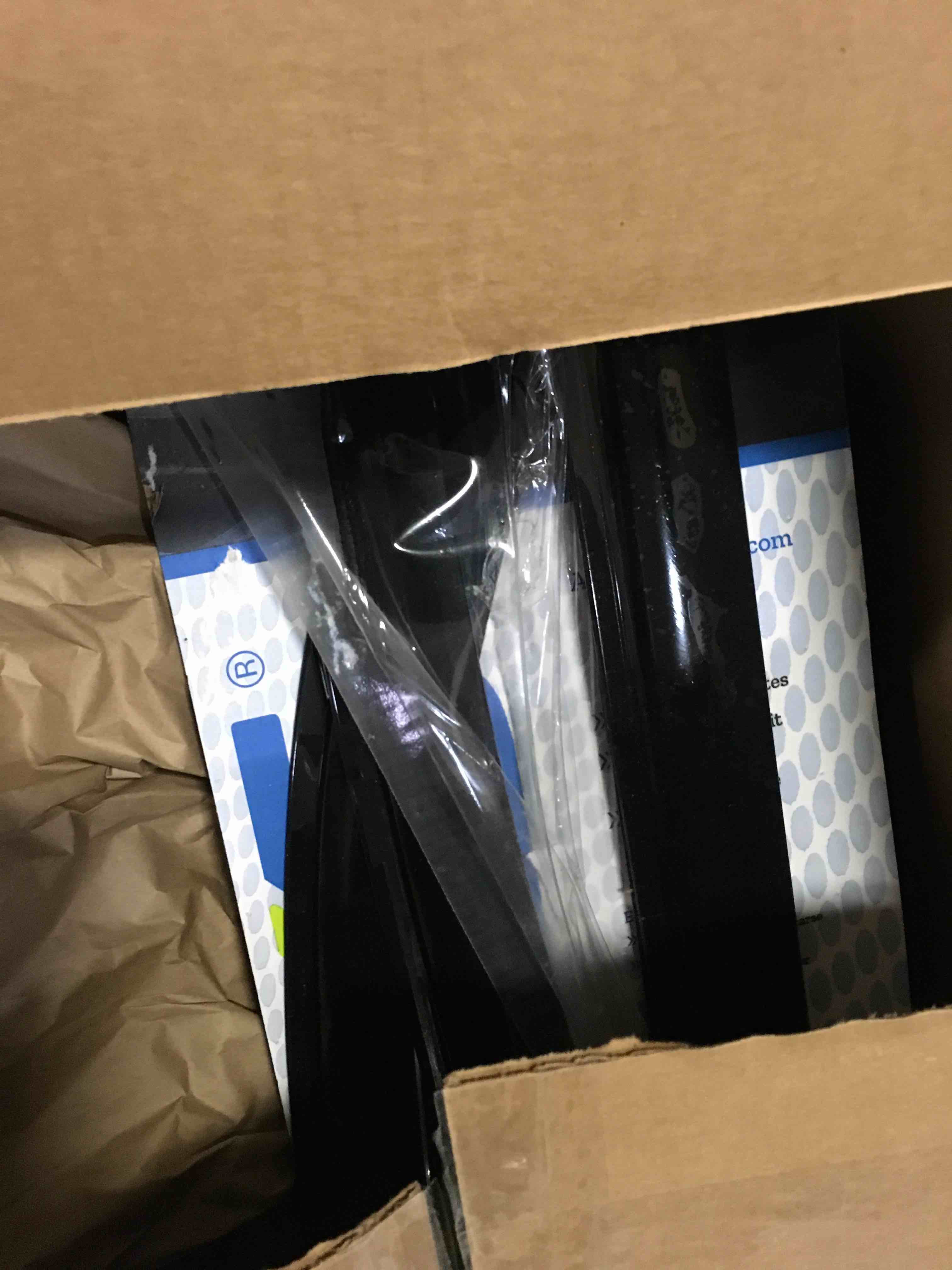 https://s3.amazonaws.com/lotting-images-prod/bidfta/BLU5091456_1687437671874.jpeg