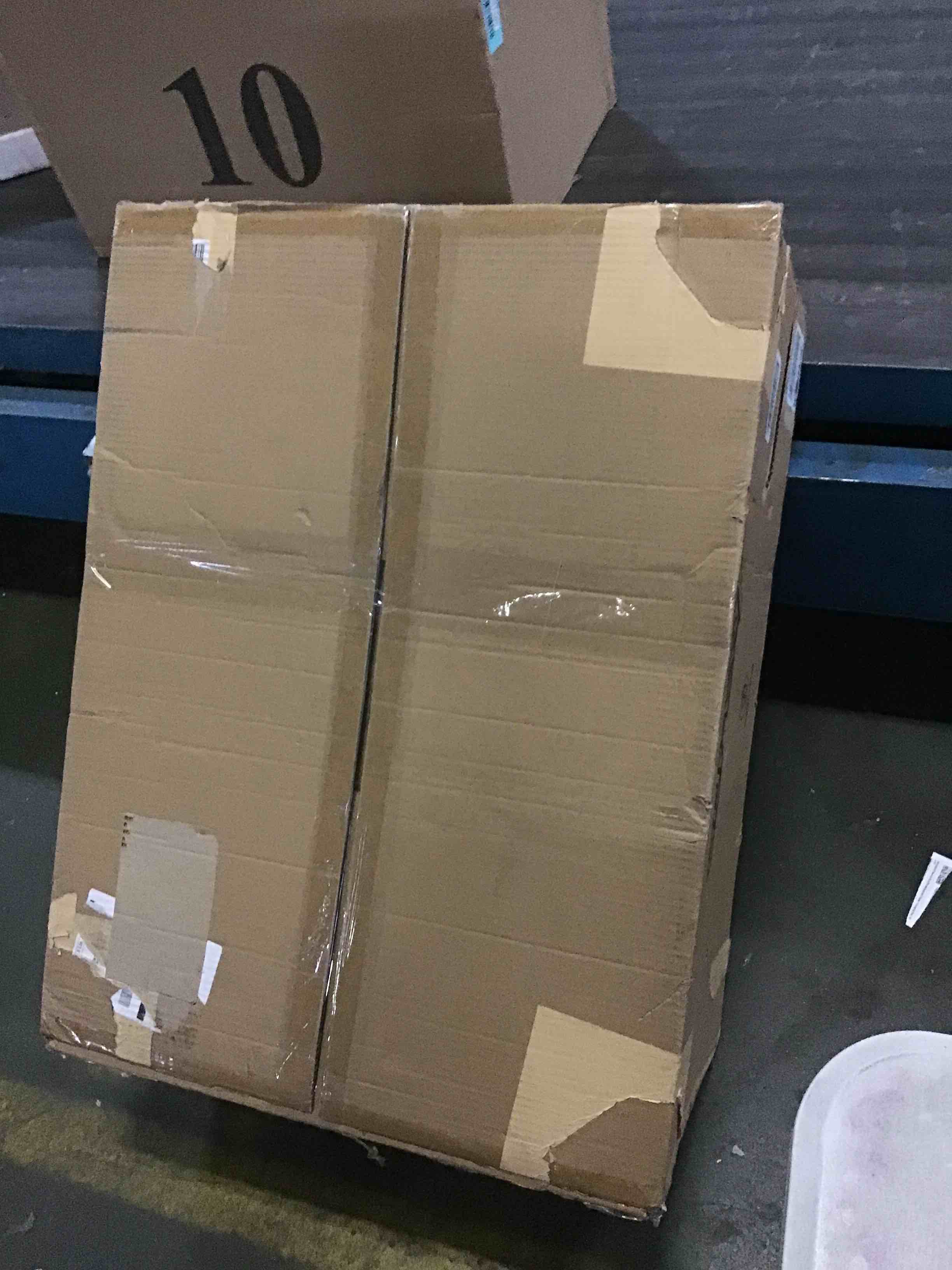 https://s3.amazonaws.com/lotting-images-prod/bidfta/BLU5091854_1687882430459.jpeg