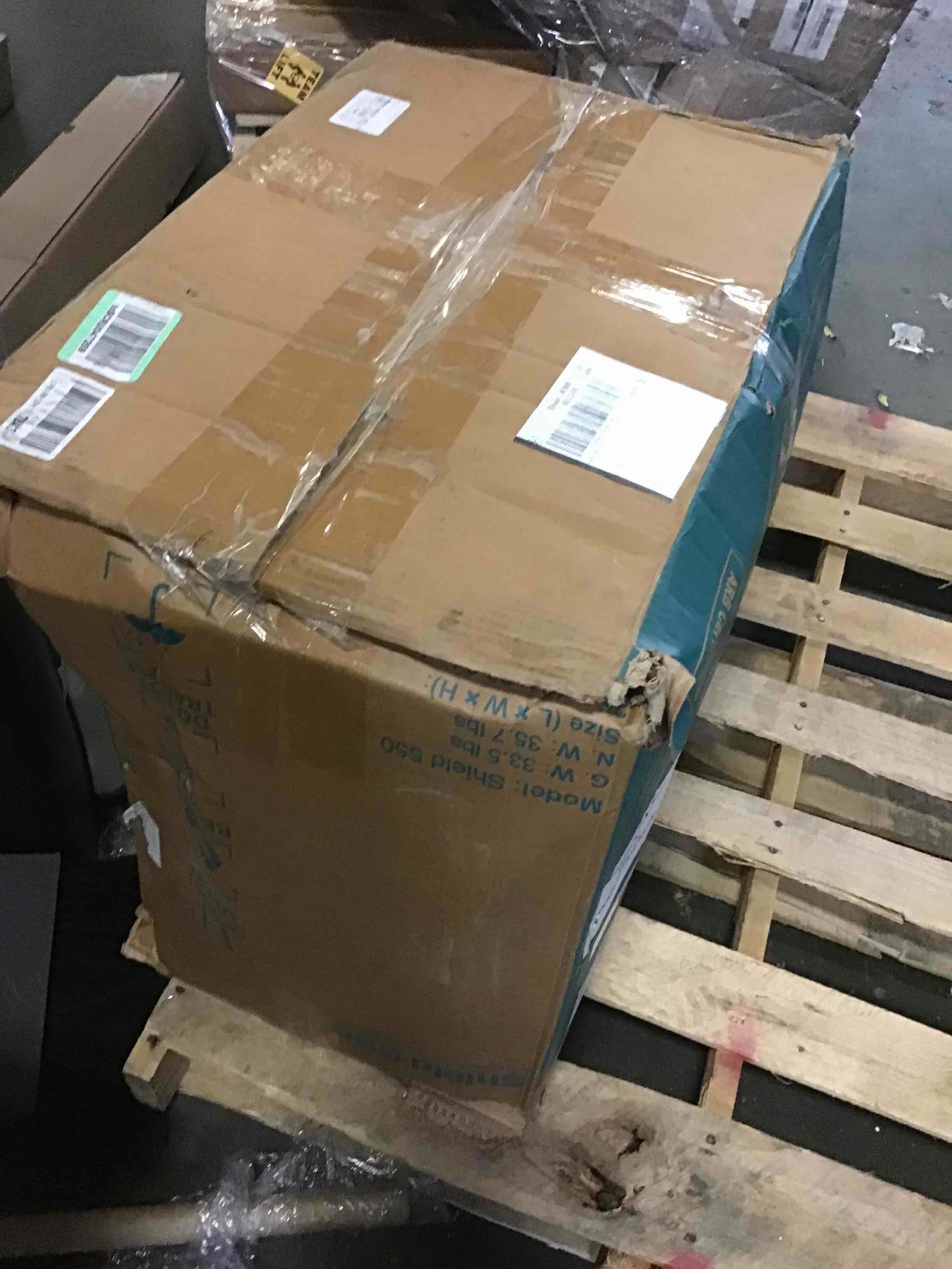 https://s3.amazonaws.com/lotting-images-prod/bidfta/BLU5091860_1687883063078.jpeg