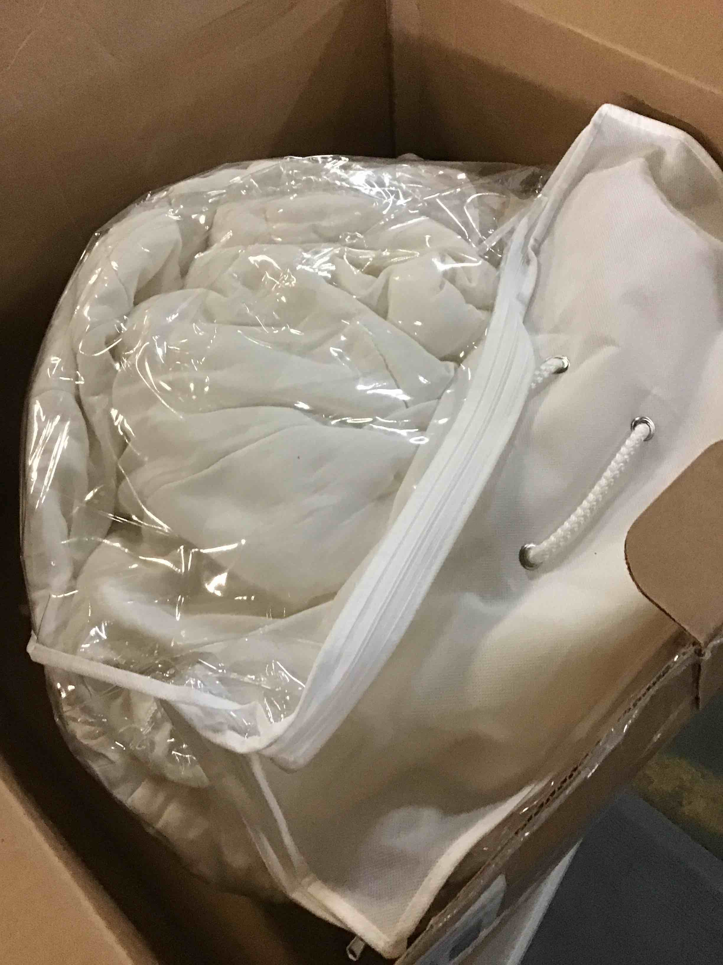 https://s3.amazonaws.com/lotting-images-prod/bidfta/BLU5092198_1688041073848.jpeg