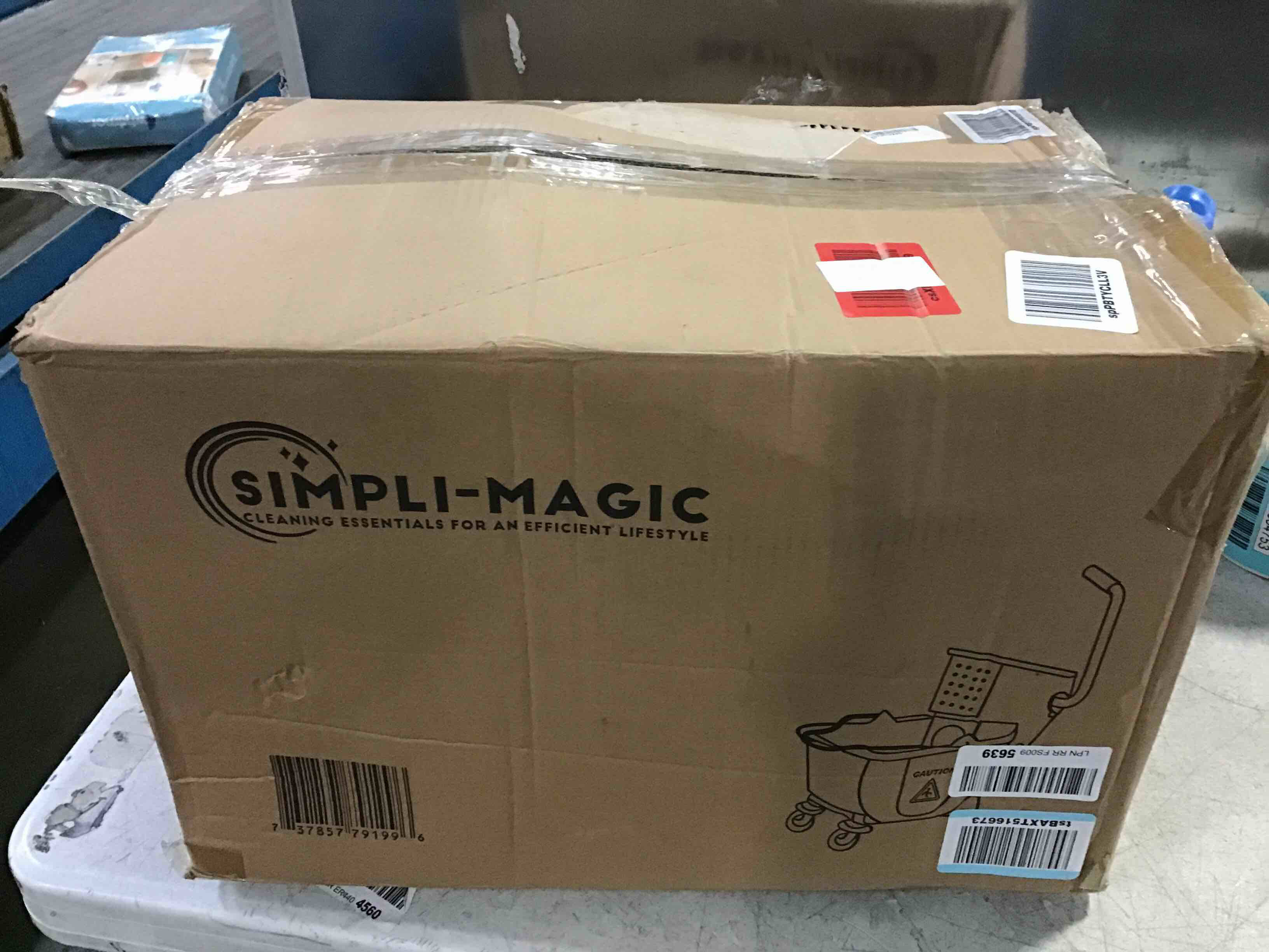 https://s3.amazonaws.com/lotting-images-prod/bidfta/BLU5094747_1688396036845.jpeg