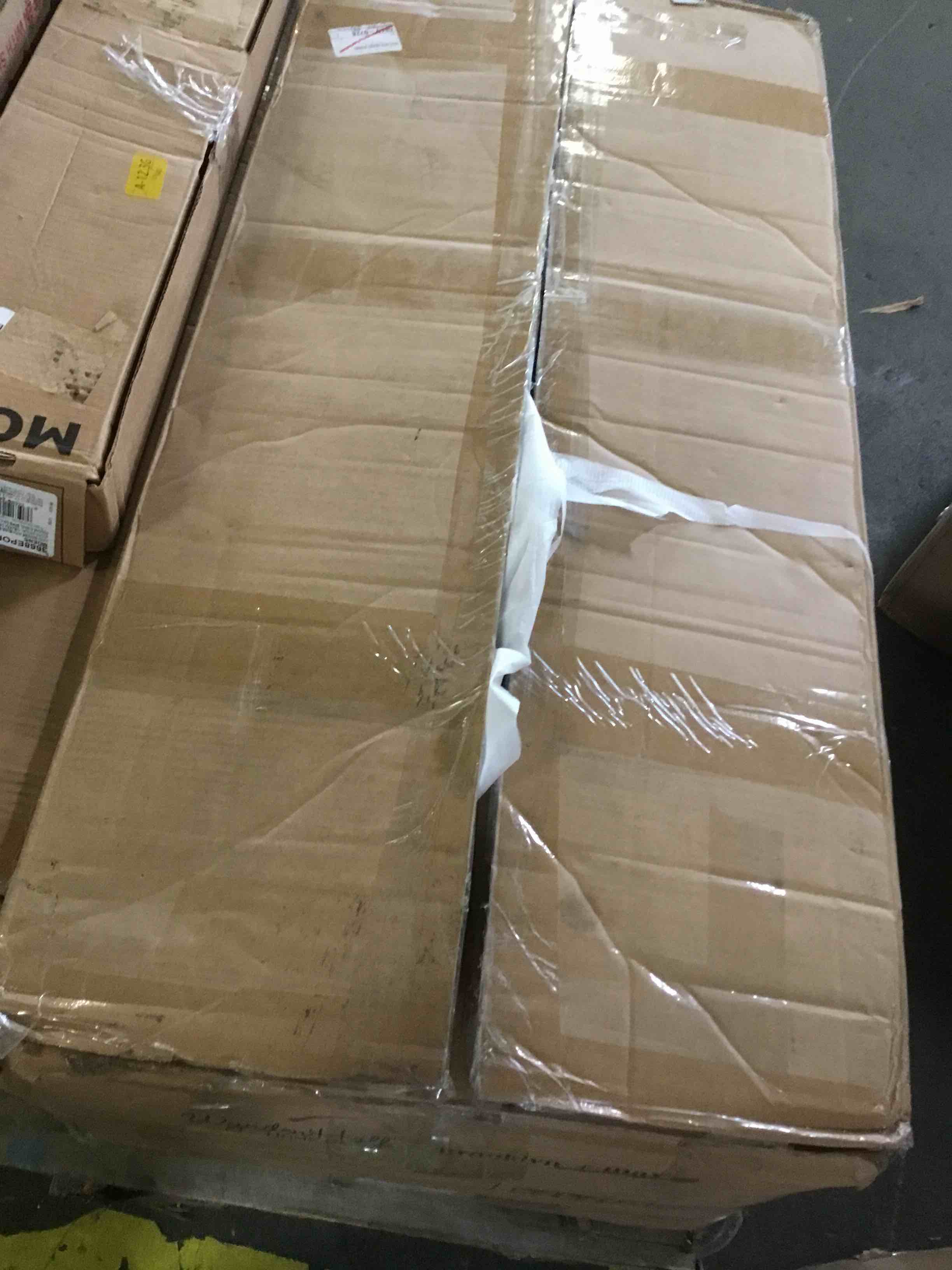 https://s3.amazonaws.com/lotting-images-prod/bidfta/BLU5097002_1695390620891.jpeg