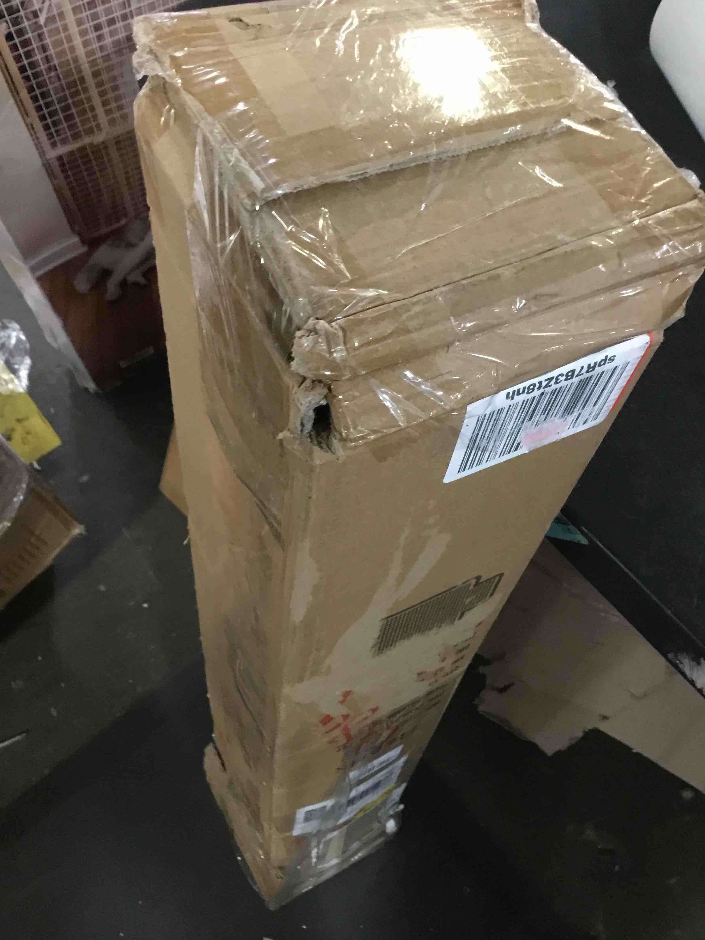 https://s3.amazonaws.com/lotting-images-prod/bidfta/BLU5097351_1695666603638.jpeg