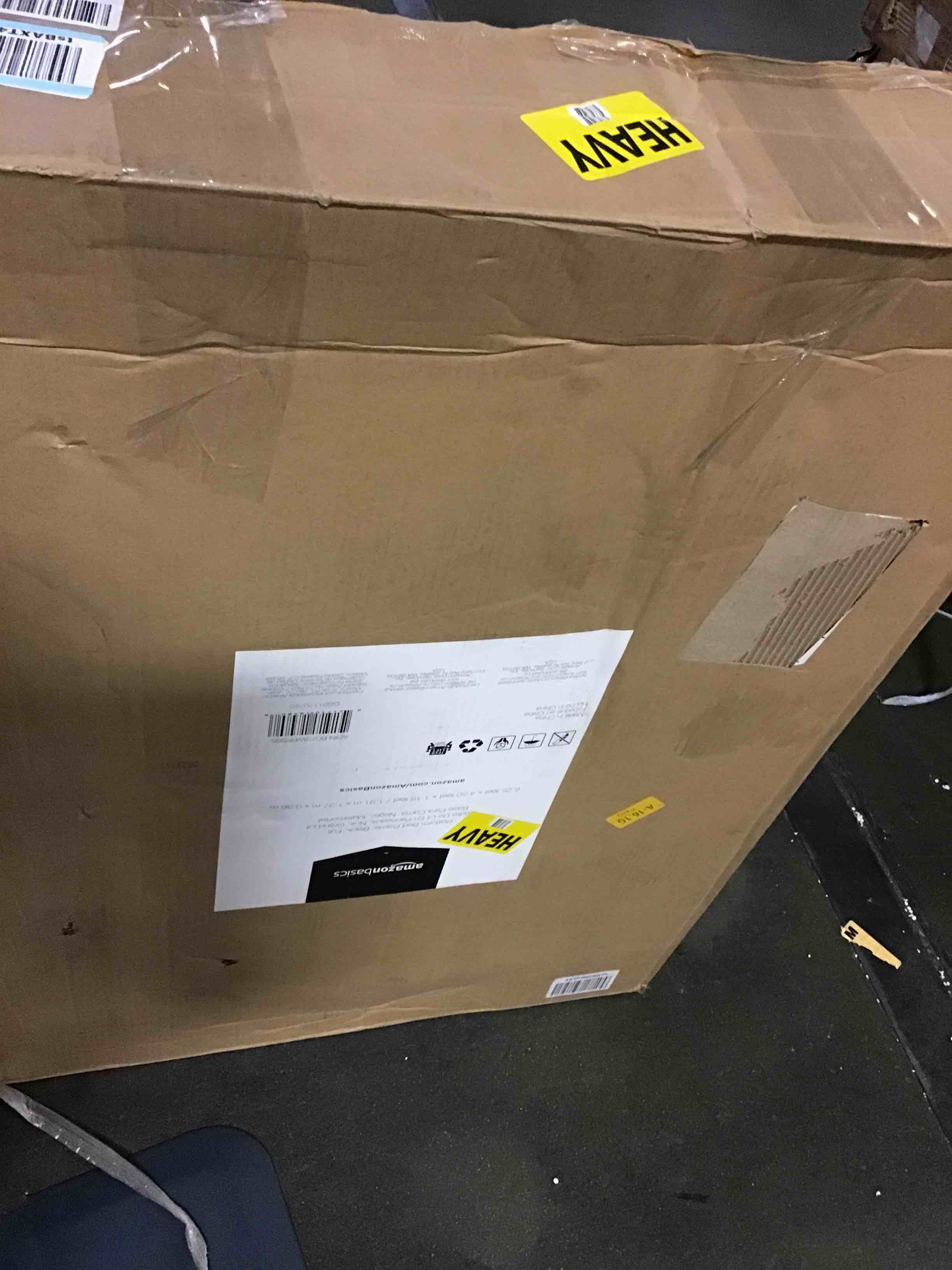 https://s3.amazonaws.com/lotting-images-prod/bidfta/BLU5097502_1694169779379.jpeg