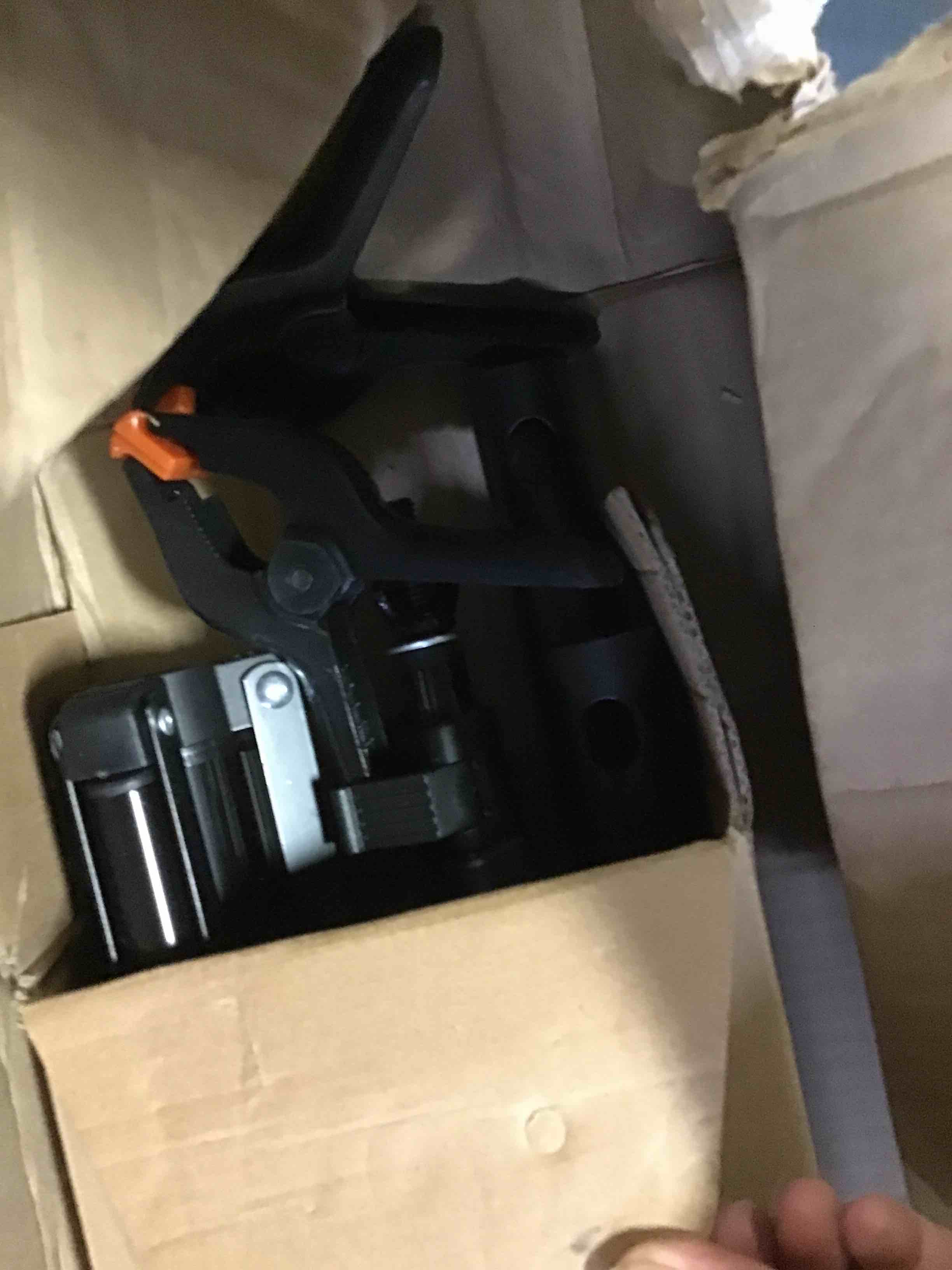 https://s3.amazonaws.com/lotting-images-prod/bidfta/BLU5097566_1694184765548.jpeg