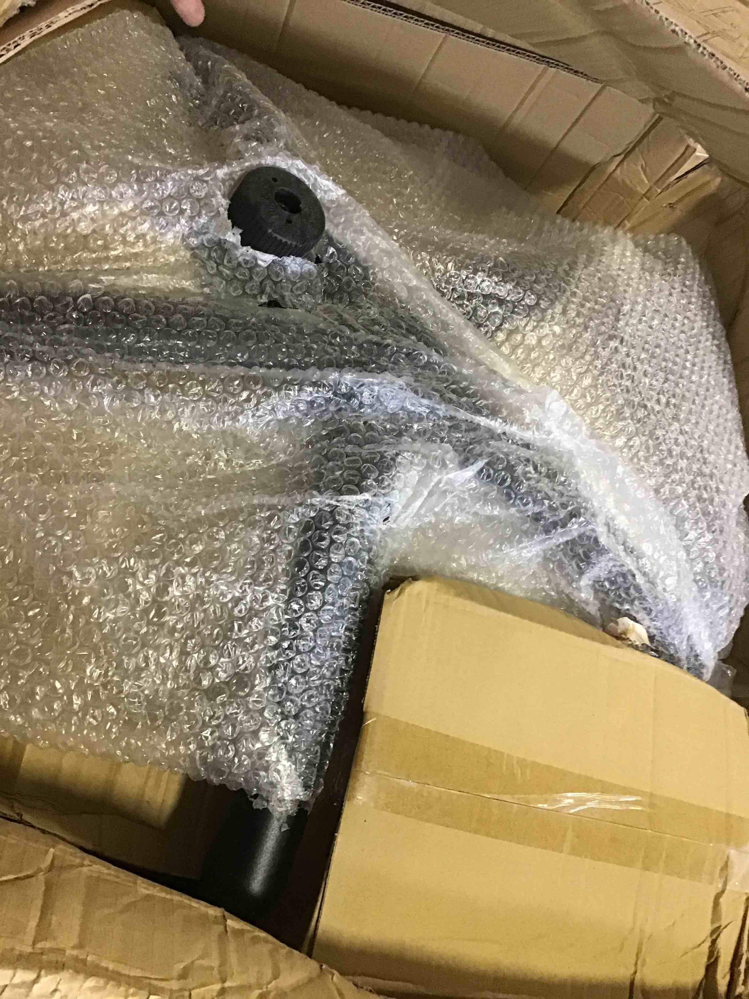 https://s3.amazonaws.com/lotting-images-prod/bidfta/BLU5097620_1694197522850.jpeg
