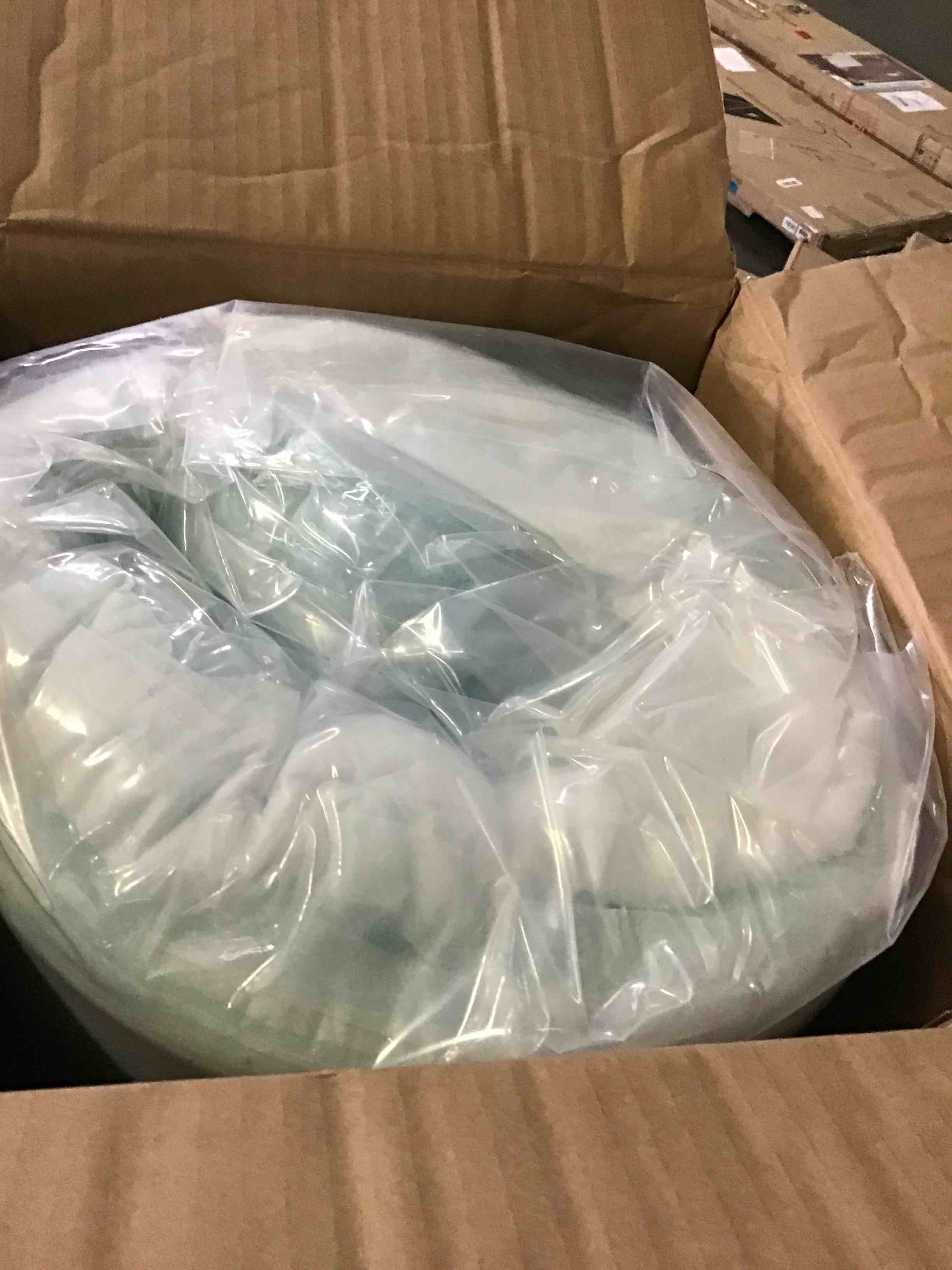 https://s3.amazonaws.com/lotting-images-prod/bidfta/BLU5097630_1694199197755.jpeg