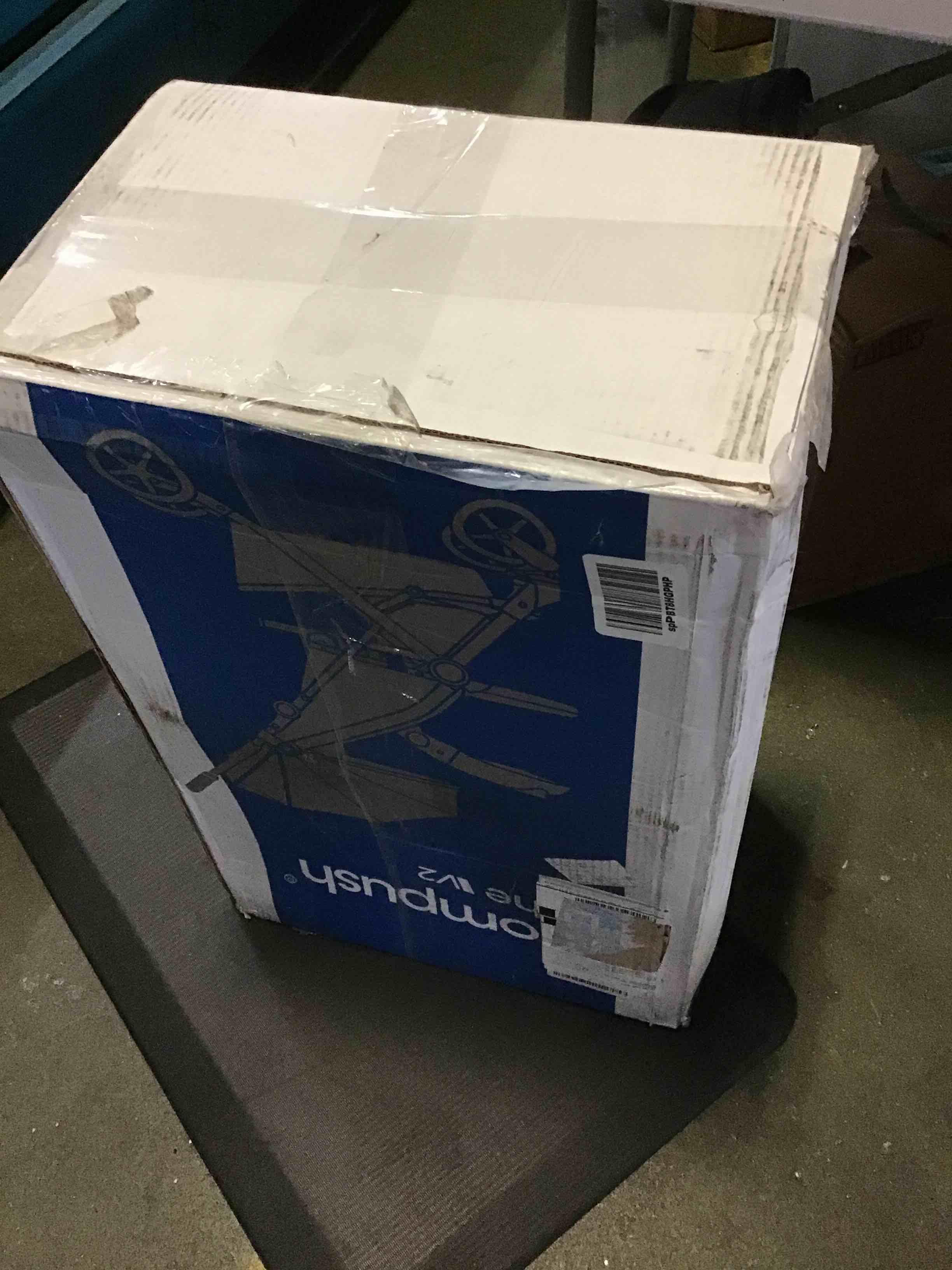 https://s3.amazonaws.com/lotting-images-prod/bidfta/BLU5097742_1694270682897.jpeg