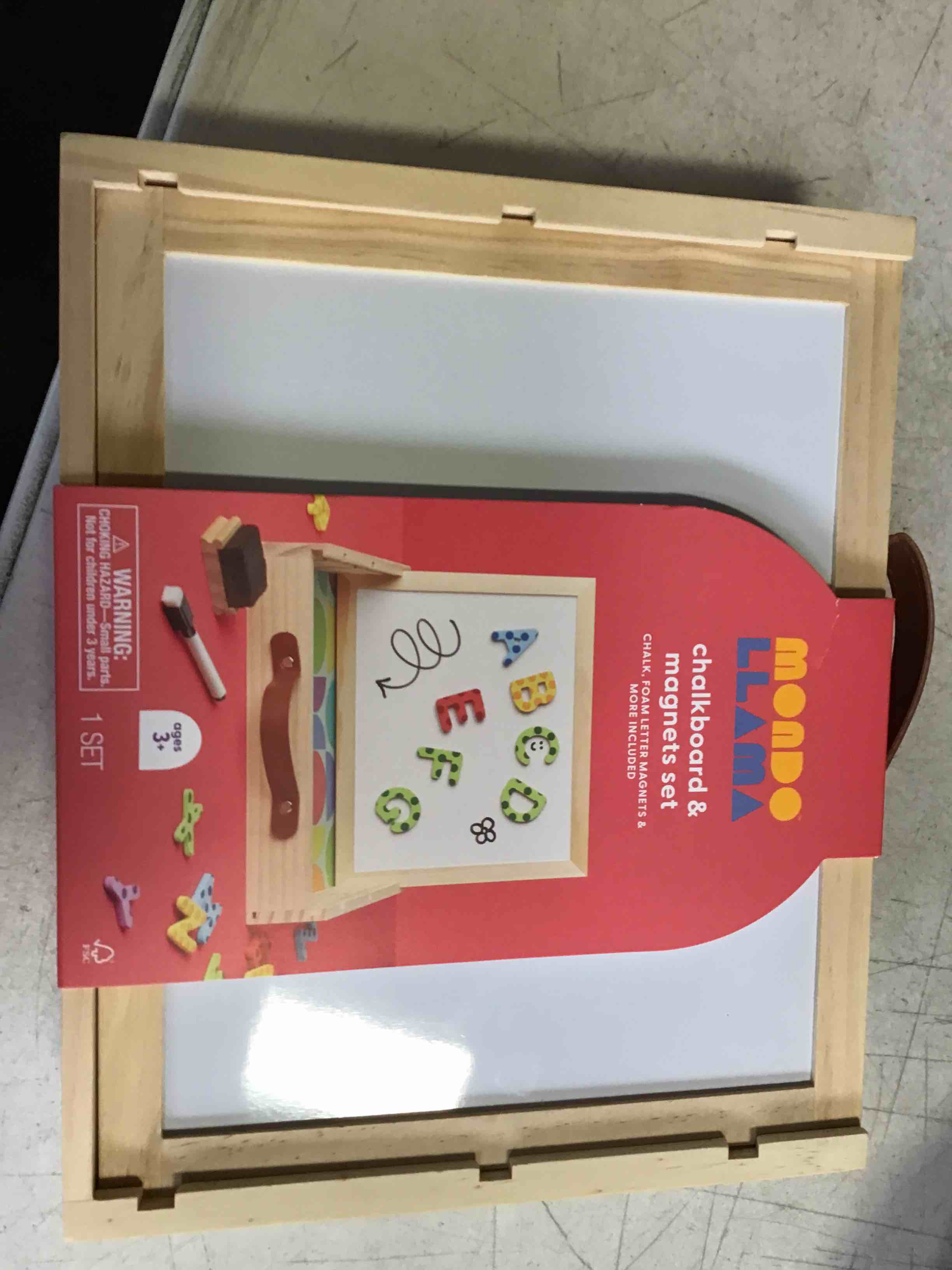 https://s3.amazonaws.com/lotting-images-prod/bidfta/BLU5098787_1698427899535.jpeg