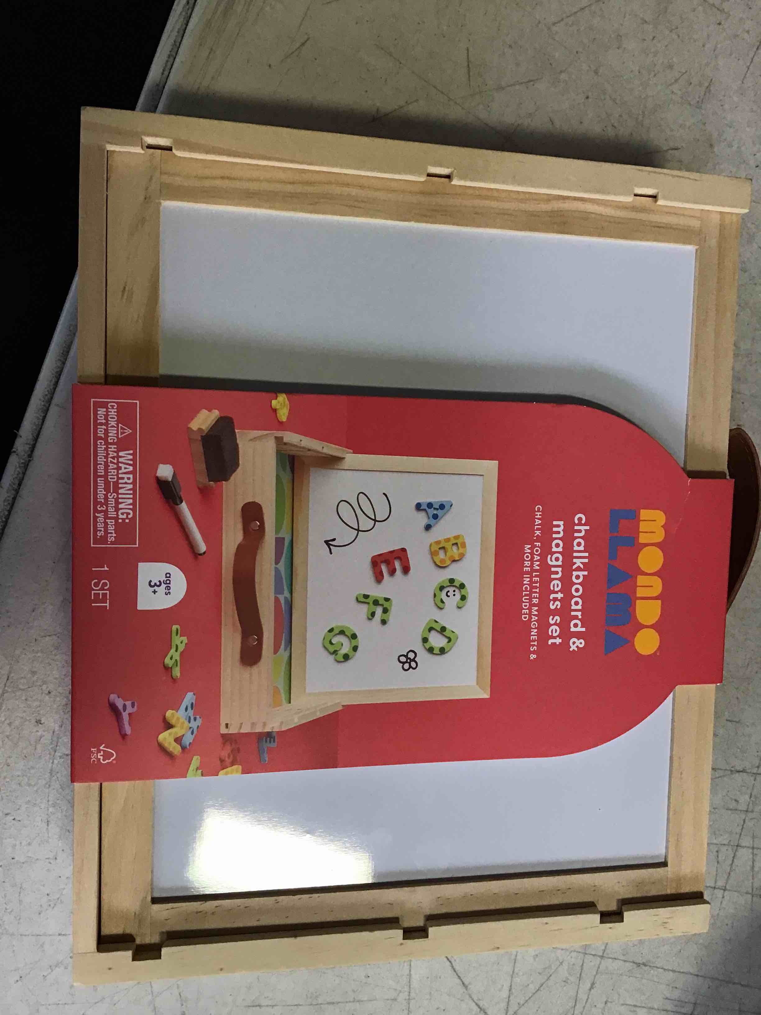 https://s3.amazonaws.com/lotting-images-prod/bidfta/BLU5098787_1698427900995.jpeg