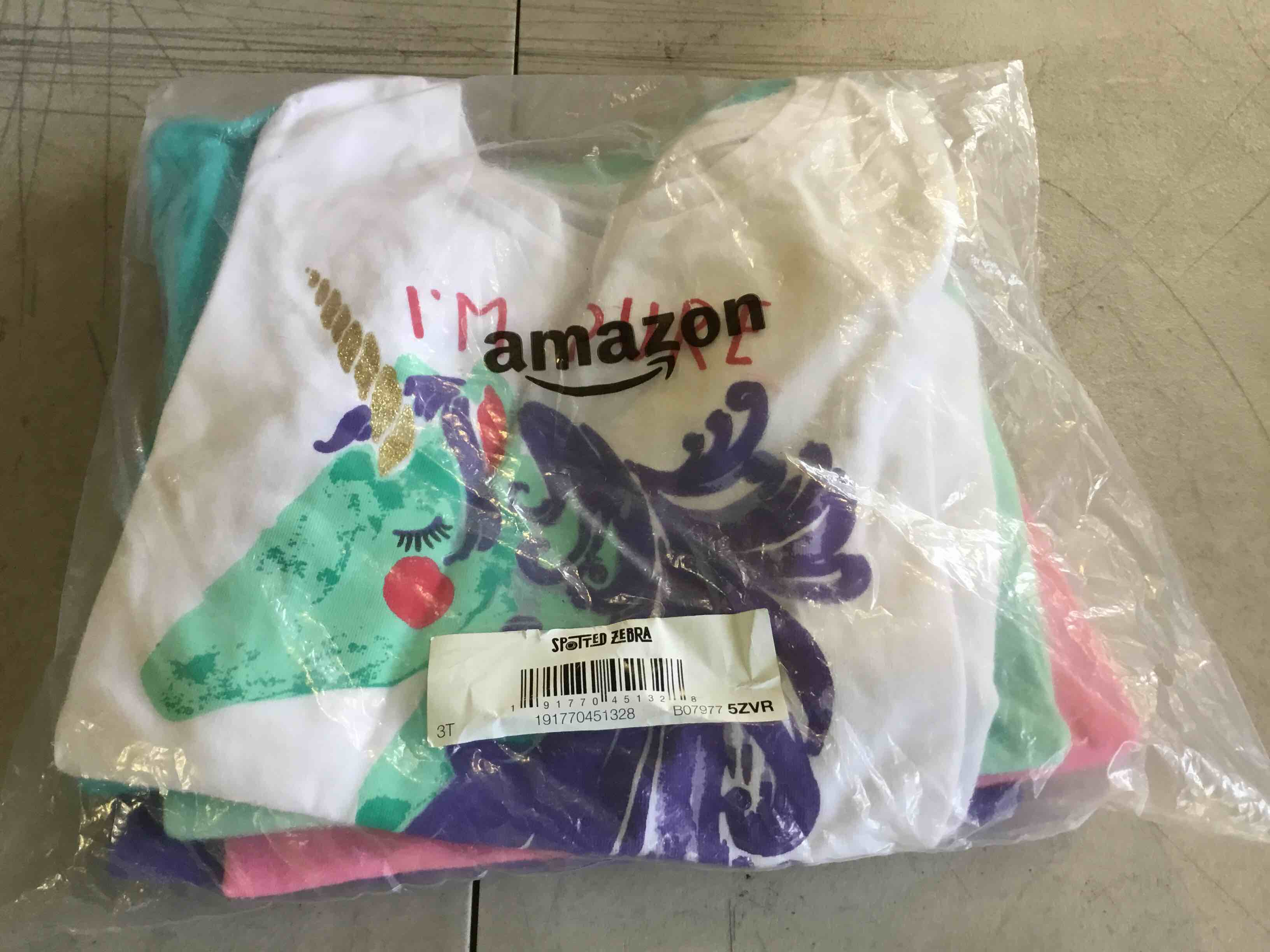 https://s3.amazonaws.com/lotting-images-prod/bidfta/BLU5099264_1695142151459.jpeg