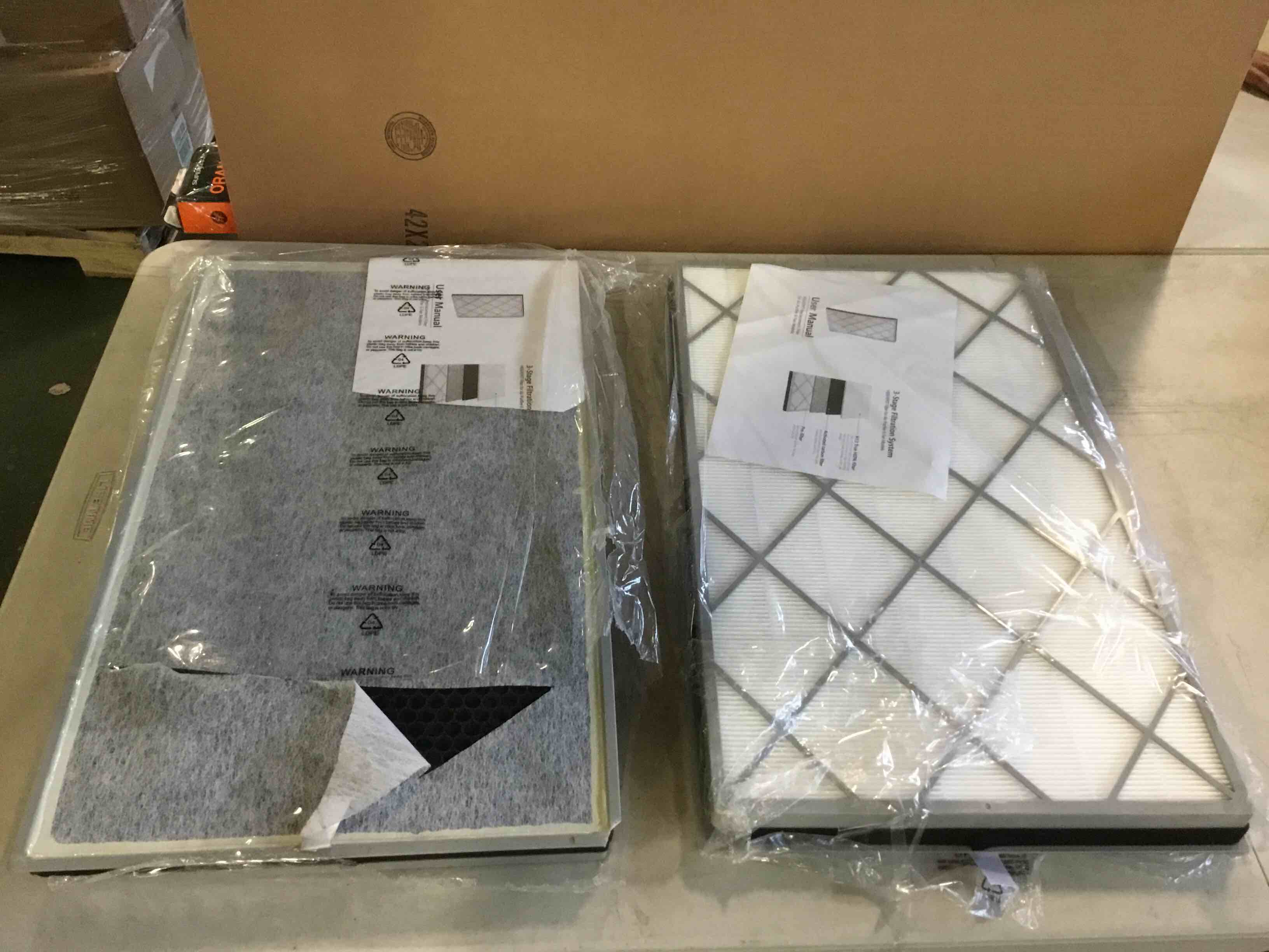 https://s3.amazonaws.com/lotting-images-prod/bidfta/BLU5099305_1695210072447.jpeg