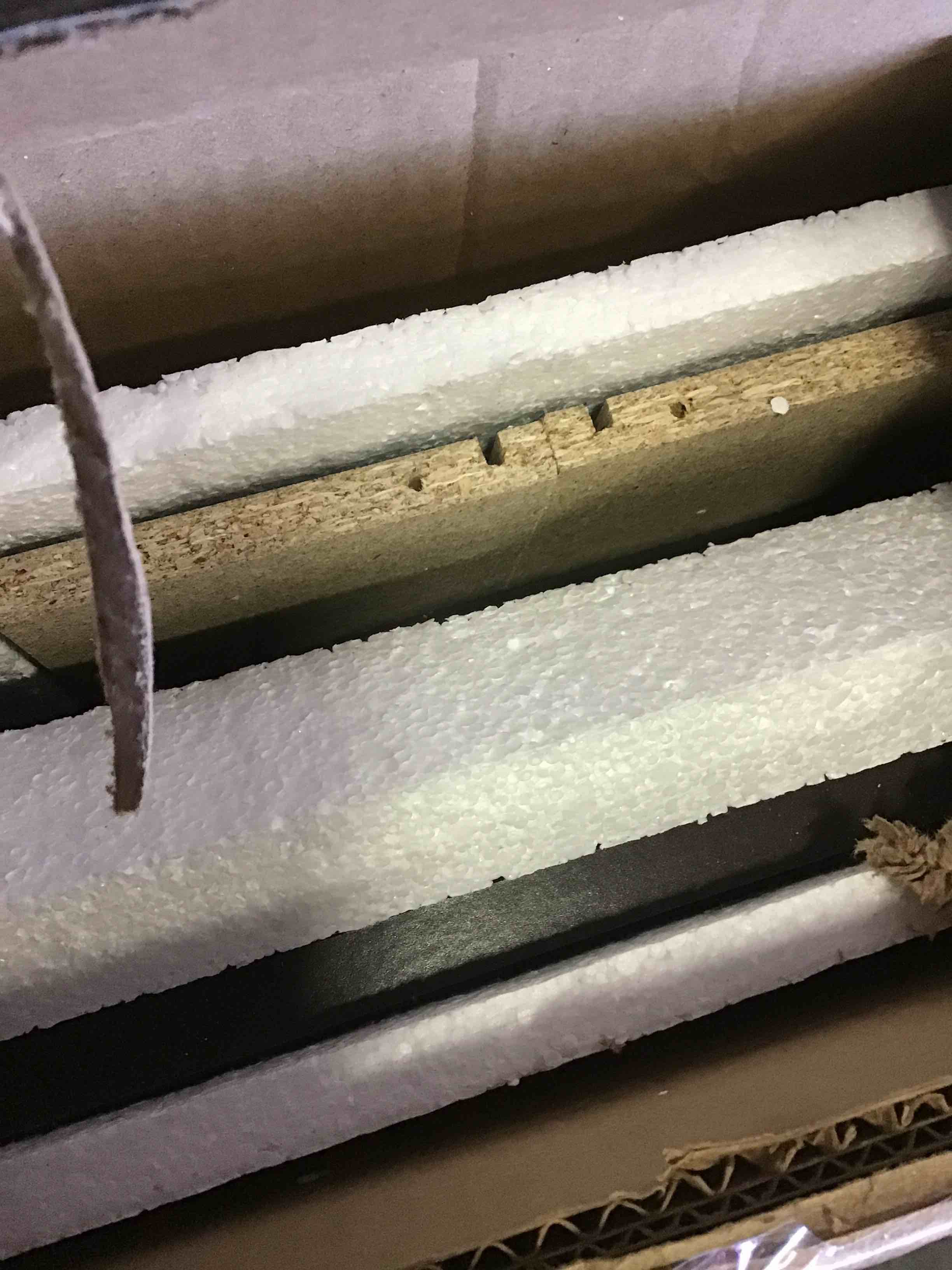 https://s3.amazonaws.com/lotting-images-prod/bidfta/BLU5100523_1694790582916.jpeg