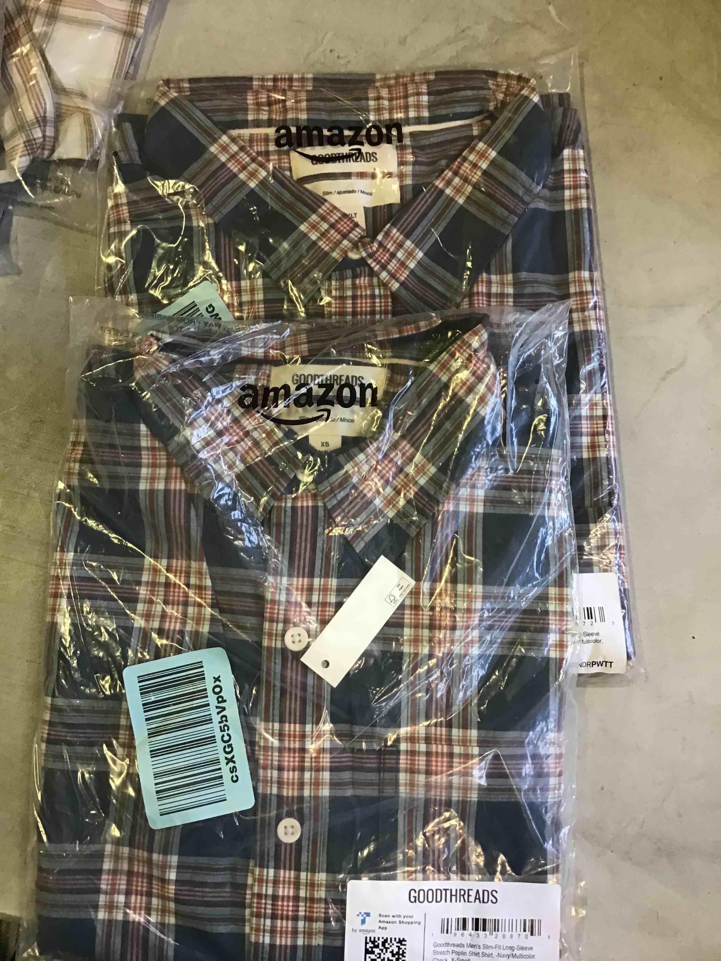 https://s3.amazonaws.com/lotting-images-prod/bidfta/BLU5100872_1695135627118.jpeg
