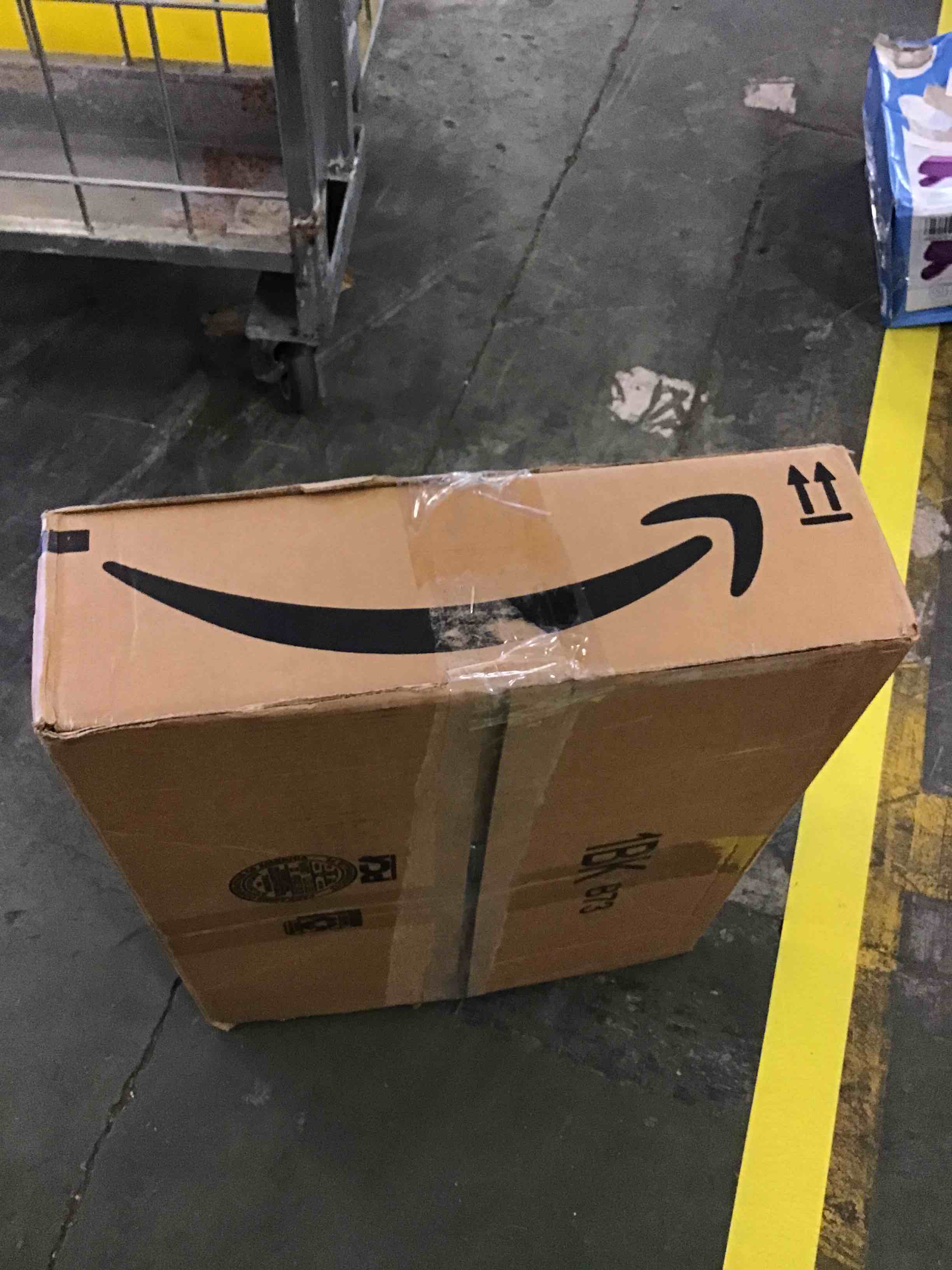 https://s3.amazonaws.com/lotting-images-prod/bidfta/BLU5102497_1695135664599.jpeg