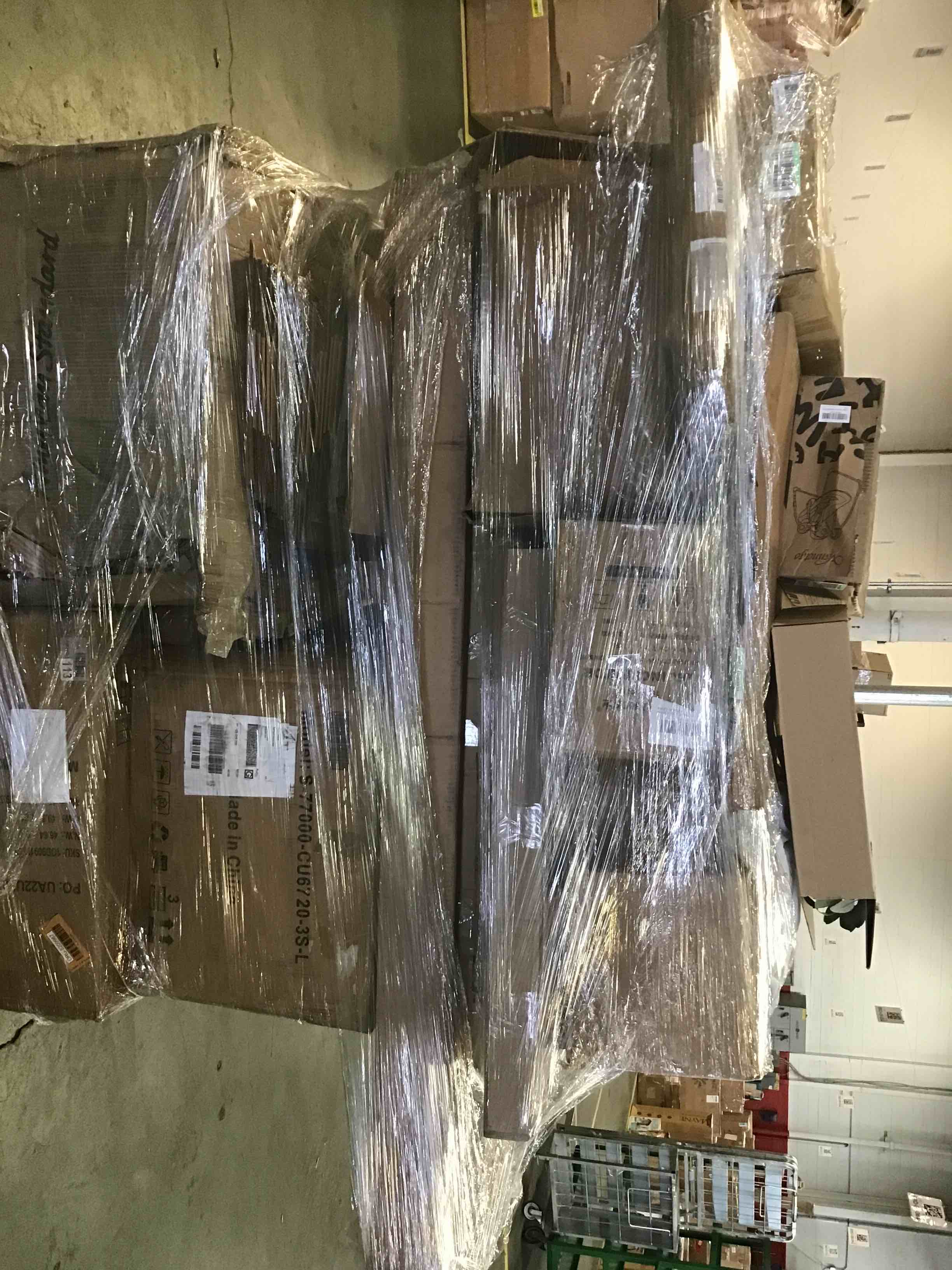 https://s3.amazonaws.com/lotting-images-prod/bidfta/BLU5103182_1696434974603.jpeg