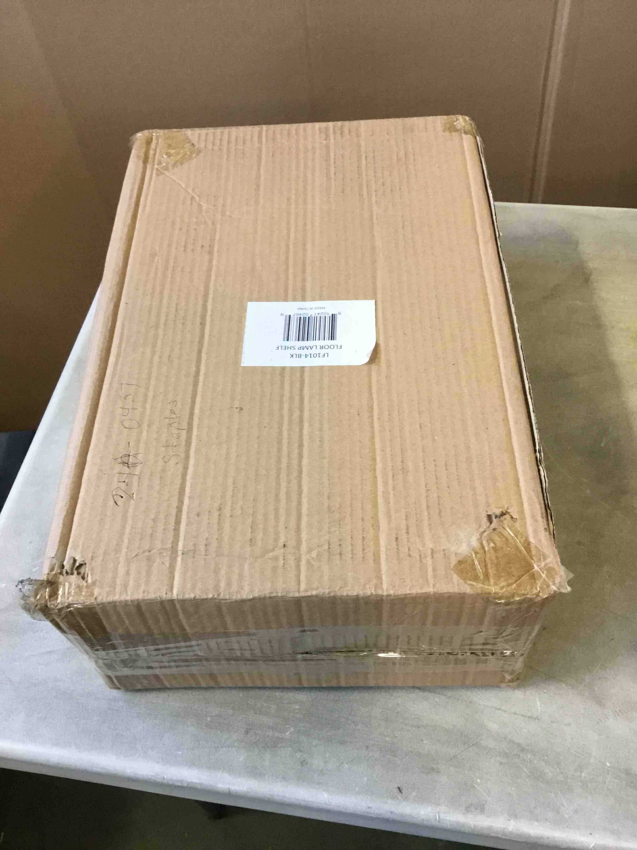 https://s3.amazonaws.com/lotting-images-prod/bidfta/BLU5104135_1694699874178.jpeg