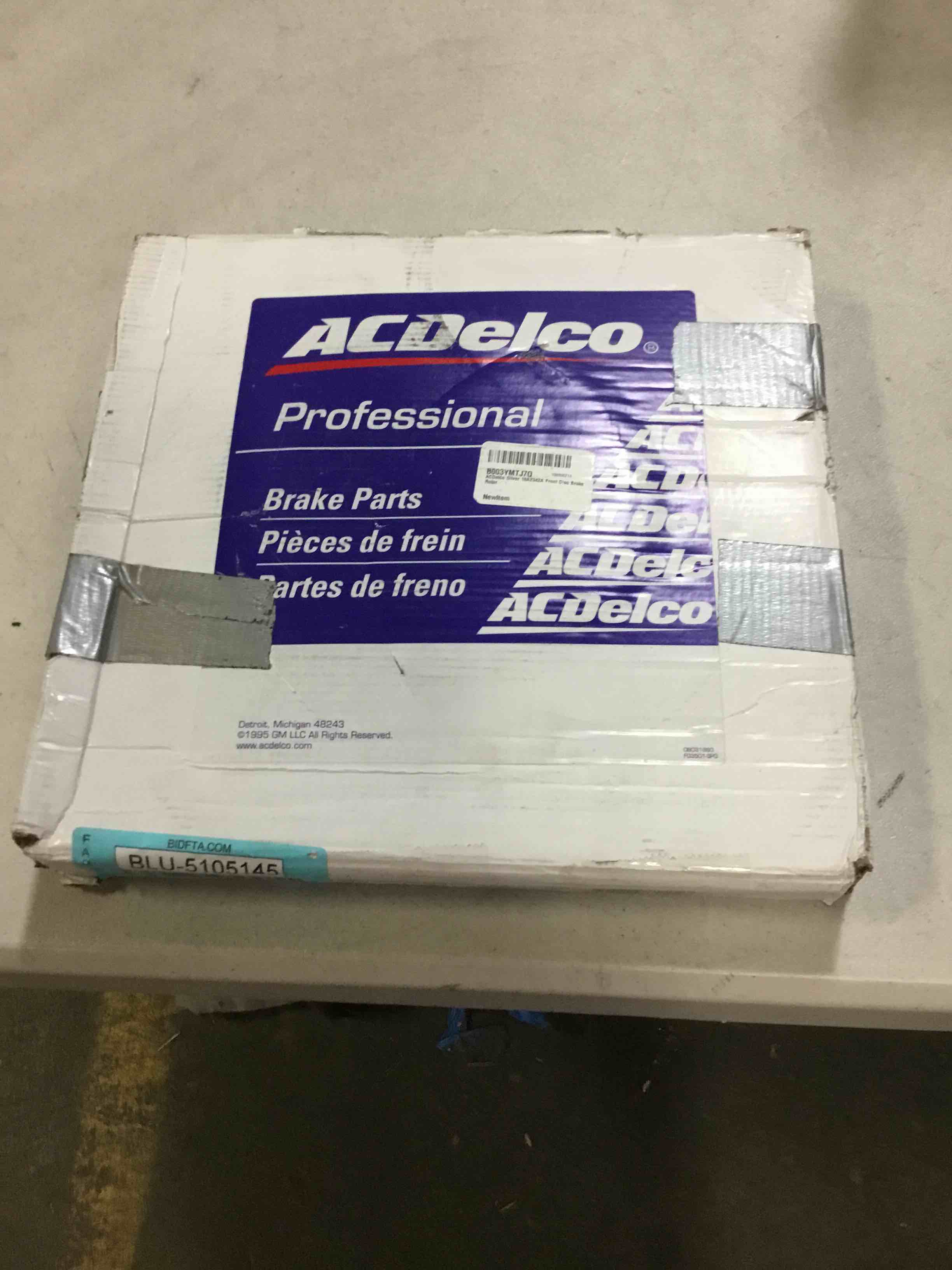 https://s3.amazonaws.com/lotting-images-prod/bidfta/BLU5105145_1694436691773.jpeg