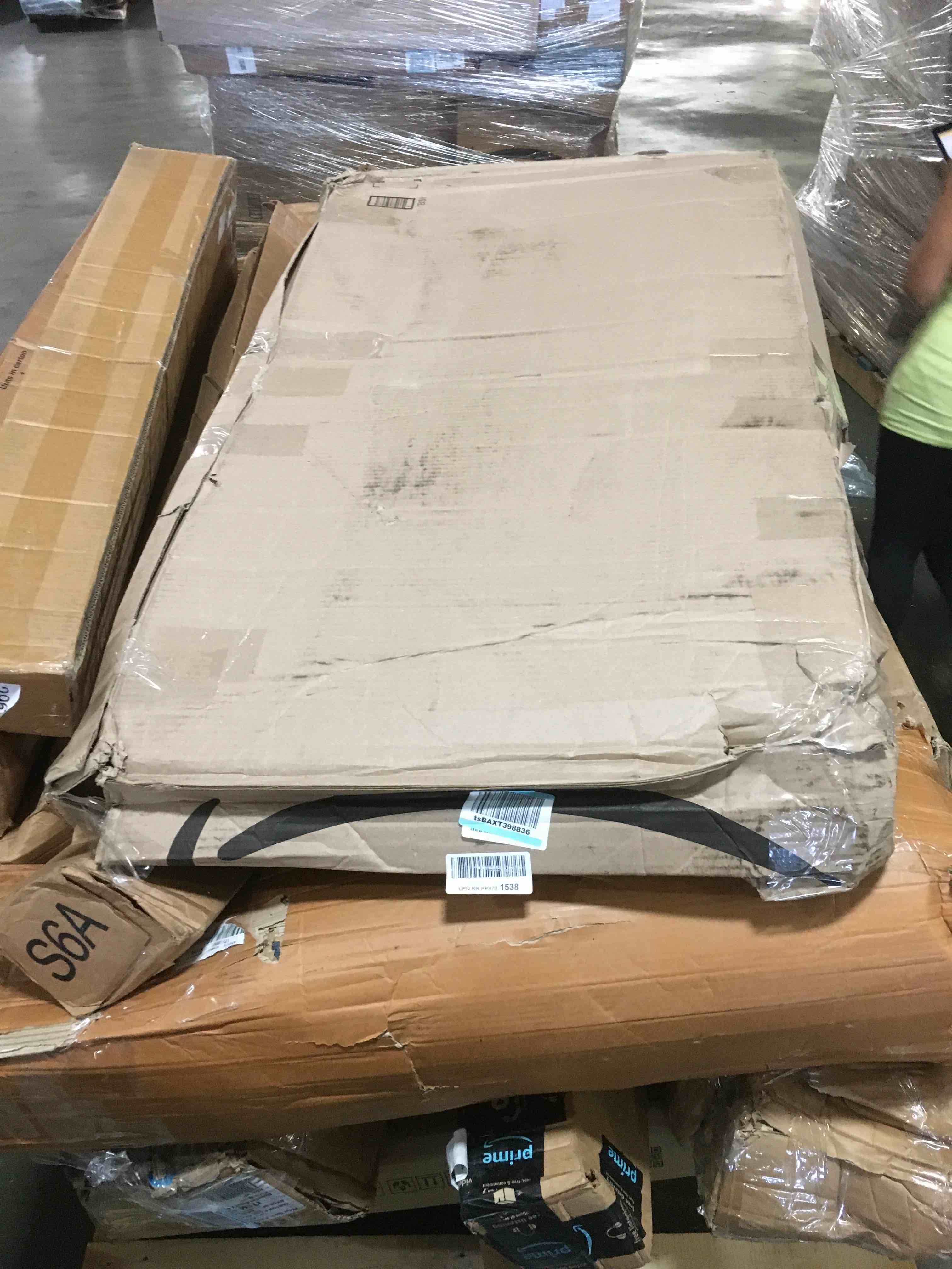 https://s3.amazonaws.com/lotting-images-prod/bidfta/BLU5105632_1694621804335.jpeg